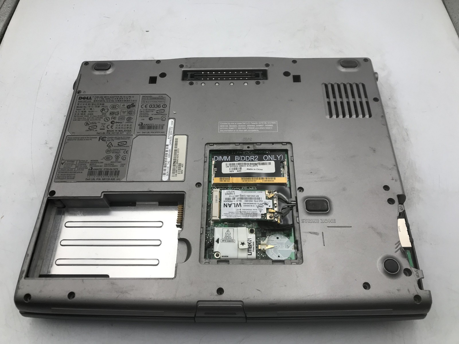 DELL LATITUDE D520 – FOR PARTS/REPAIR – INTEL CORE 2 DUO – NO RAM -READ DESC- BB