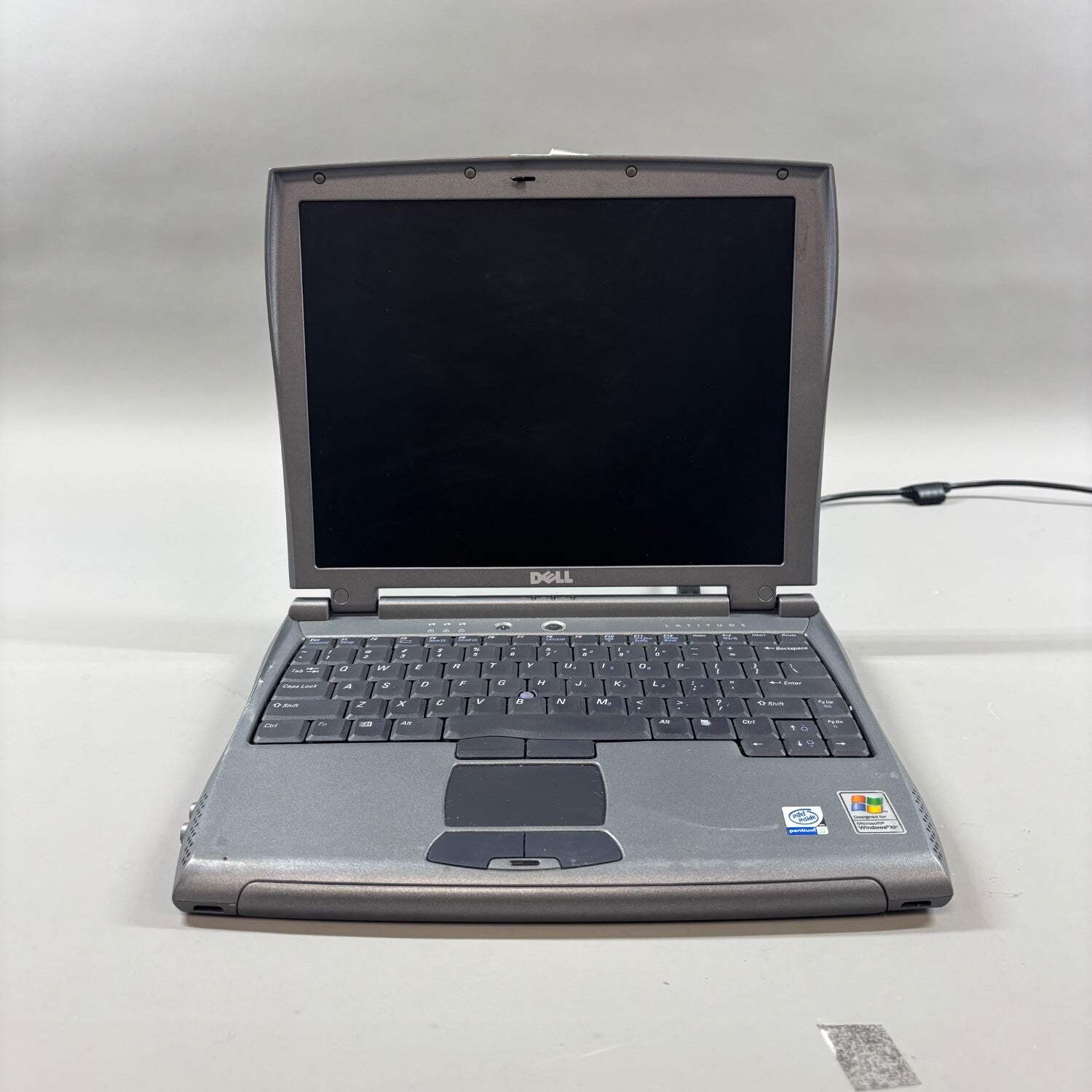 Broken Dell Latitude C400 12.1″ Broken Screen Display