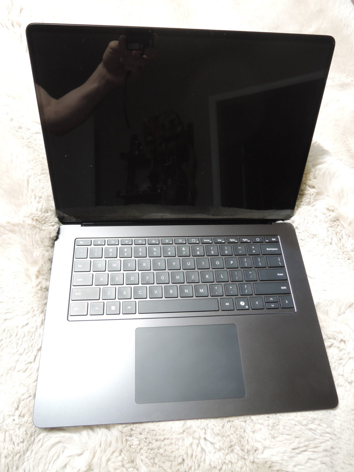 Microsoft Surface 15″ Laptop 7 BLACK 1TB SSD 64GB X1E 12 CORE 3.40 GHz Win 11
