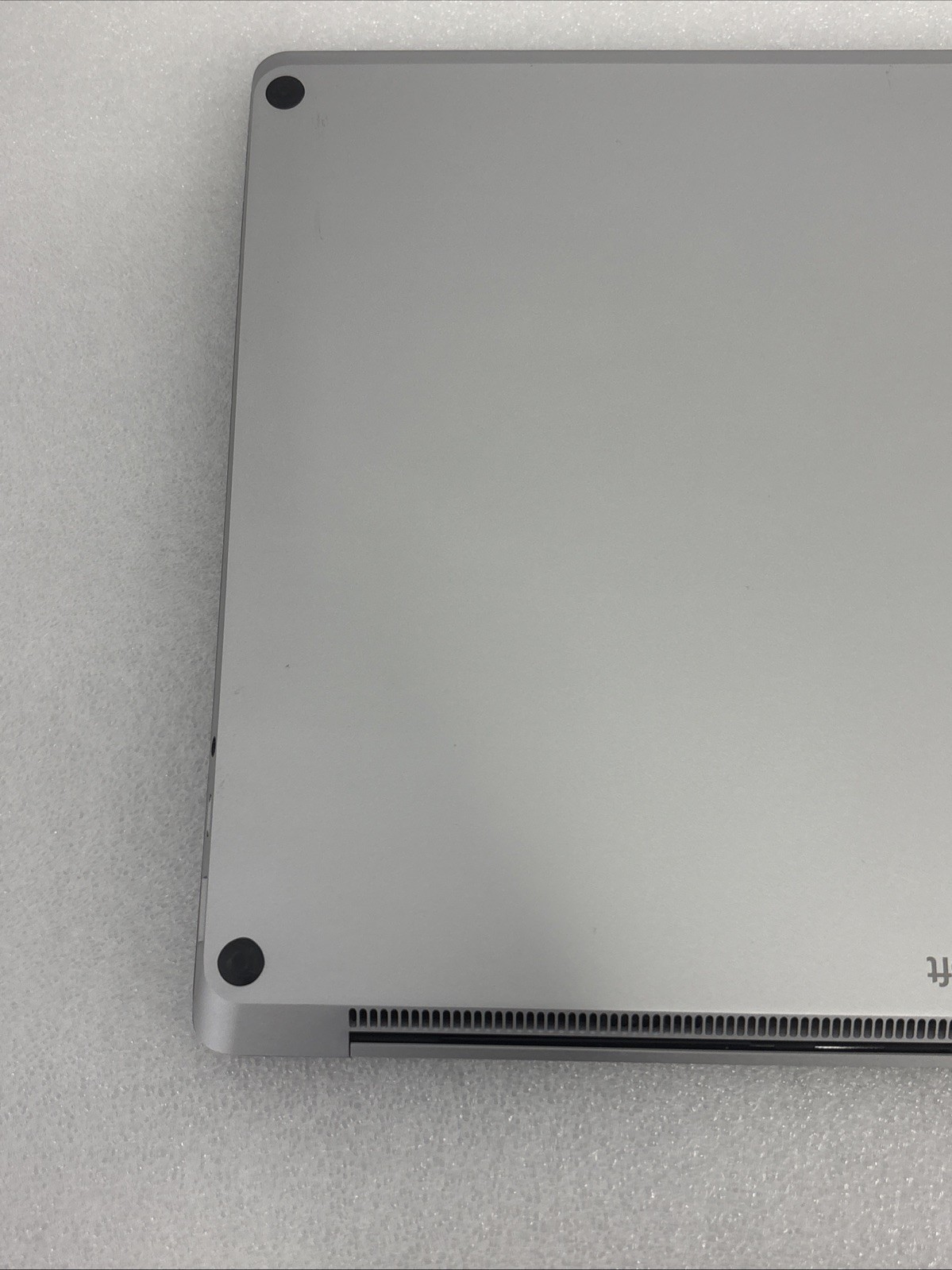 Microsoft Surface Laptop 4 13.5″ (512GB, AMD Ryzen 5, 16GB) – Platinum