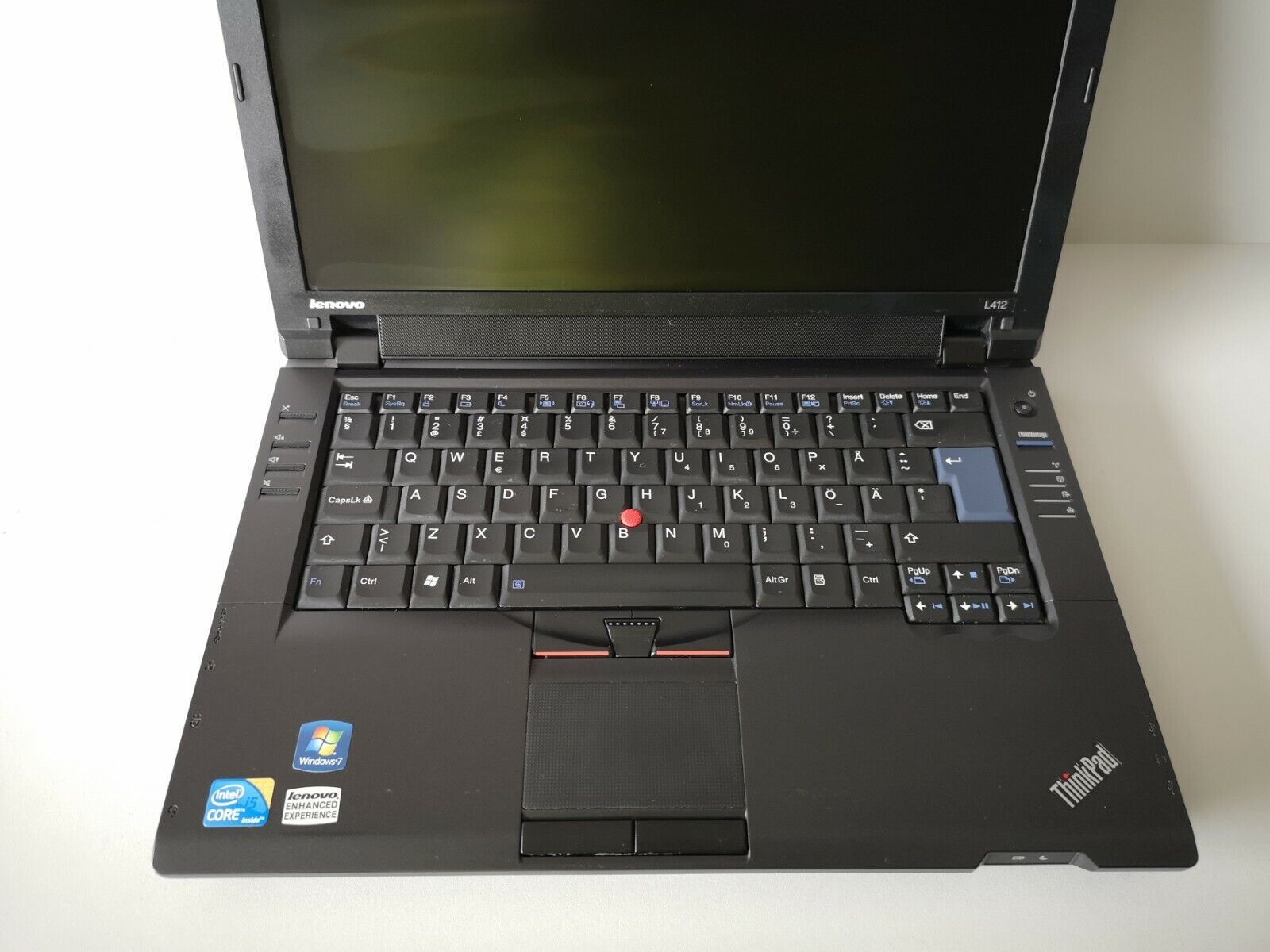 Laptop Lenovo ThinkPad L412 14.1 inch HD i5-520M, 2GB/160GB HDD Windows 7 Pro