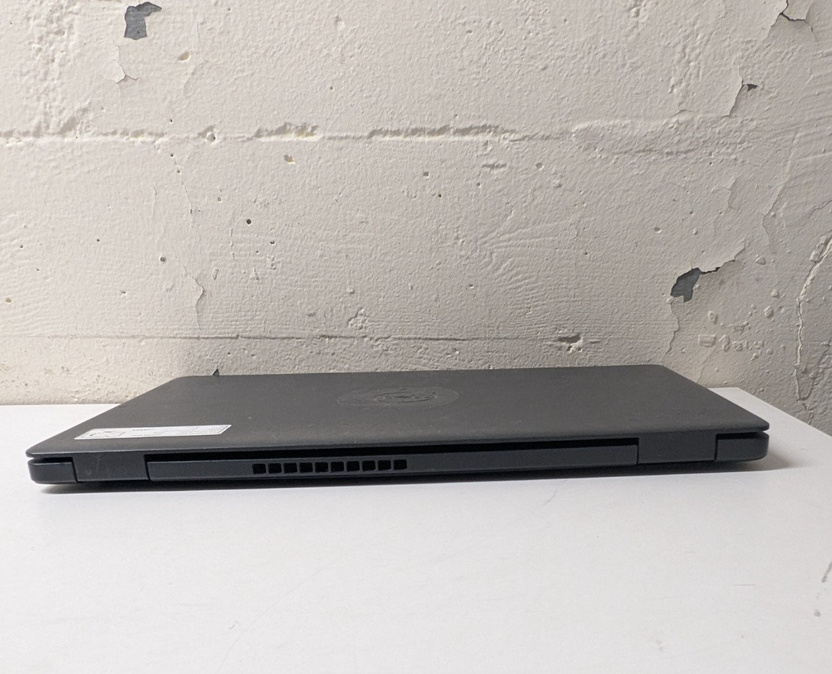 Dell Inspiron 3505 15.6″ AMD Ryzen 3450U 8GB 256GB SSD W11H J0B9SD3 SOLD AS-IS