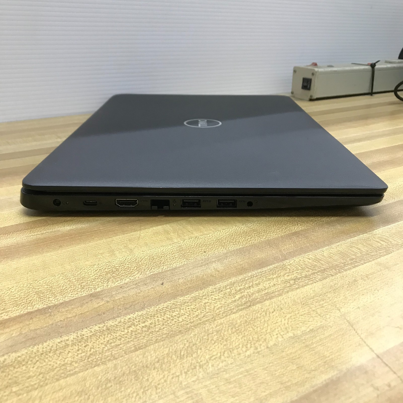 Dell Latitude 3500 15.6″ i5-8265u 1.6GHz 8GB RAM 256GB M.2 SSD (Windows 11 Pro)