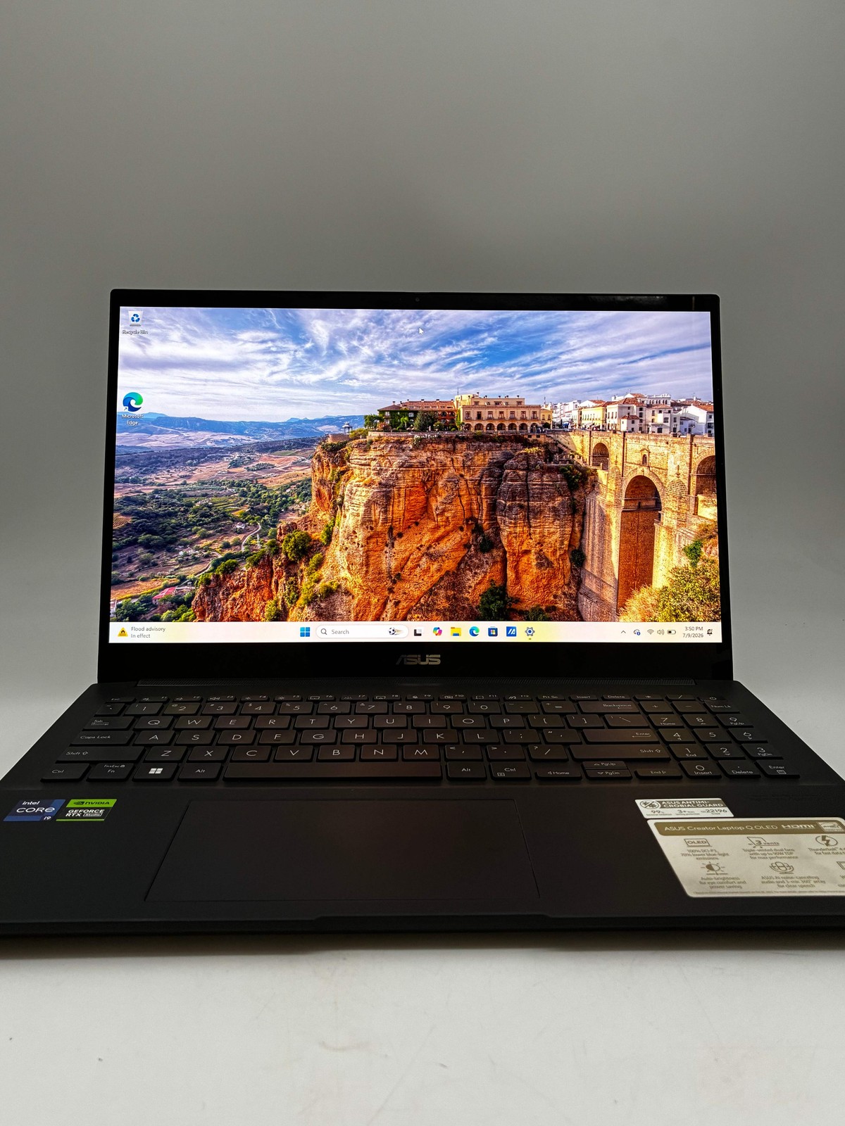 Asus QV540VJ 16-inch Core i9 10th Gen 16GB RAM 1TB RTX 3050 Laptop – Used B