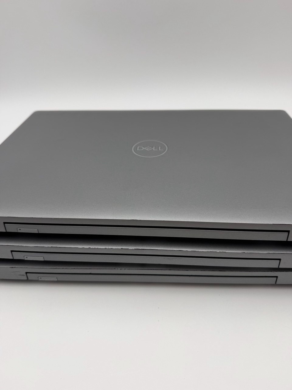 Lot of 3 Dell Precision 3560 15.6″ i7-1165g7 Nvidia T500 No ram/ssd/charger
