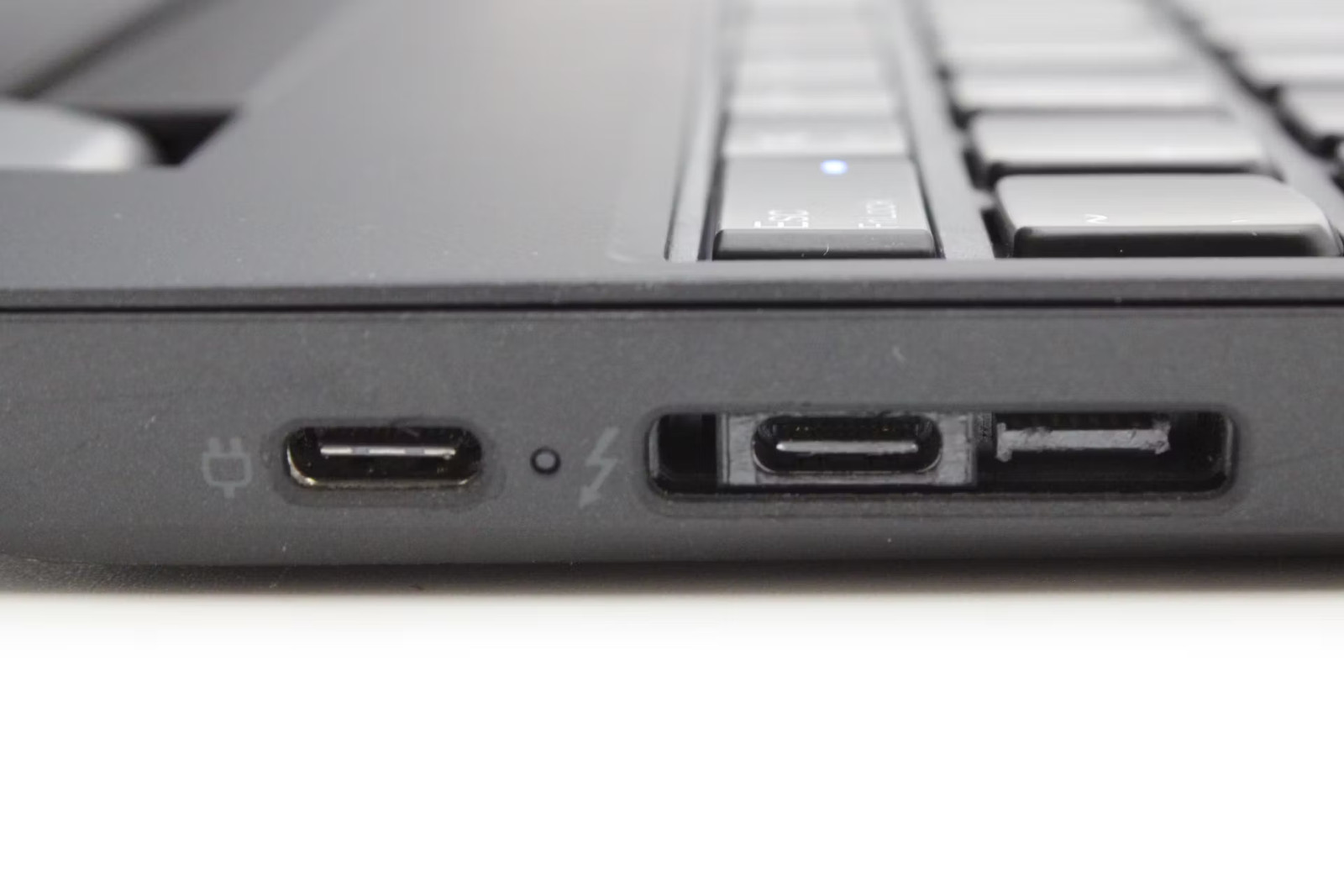 Lenovo ThinkPad T15 Gen 1 Used 15.5″ i5-10210U, 256GB NVMe, 8GB RAM
