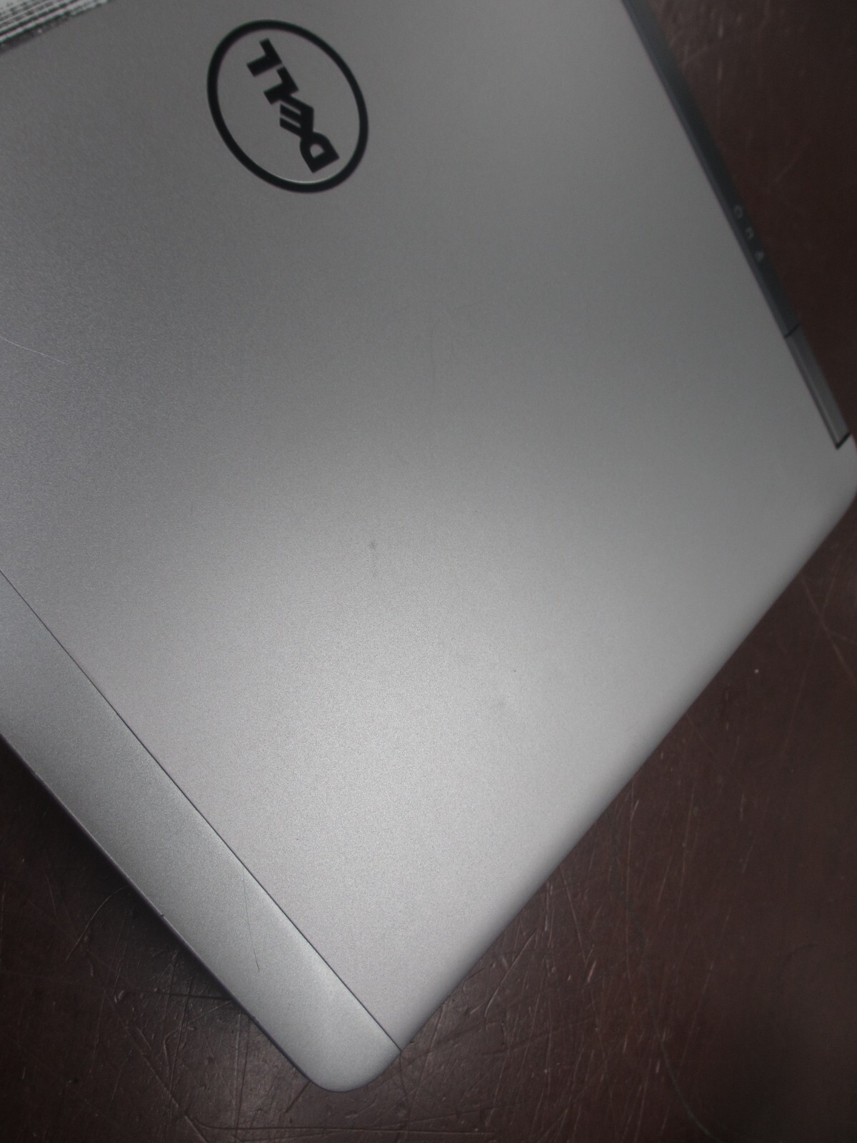 Dell Latitude E7240 I5-4300U 1.90GHz 8GB Web-Cam Laptop [NO AC/HDD/OS]*screen