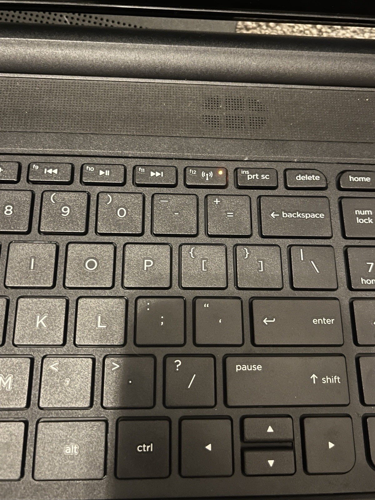 HP Pavillion Laptop Win 8.1 TPN-Q132
