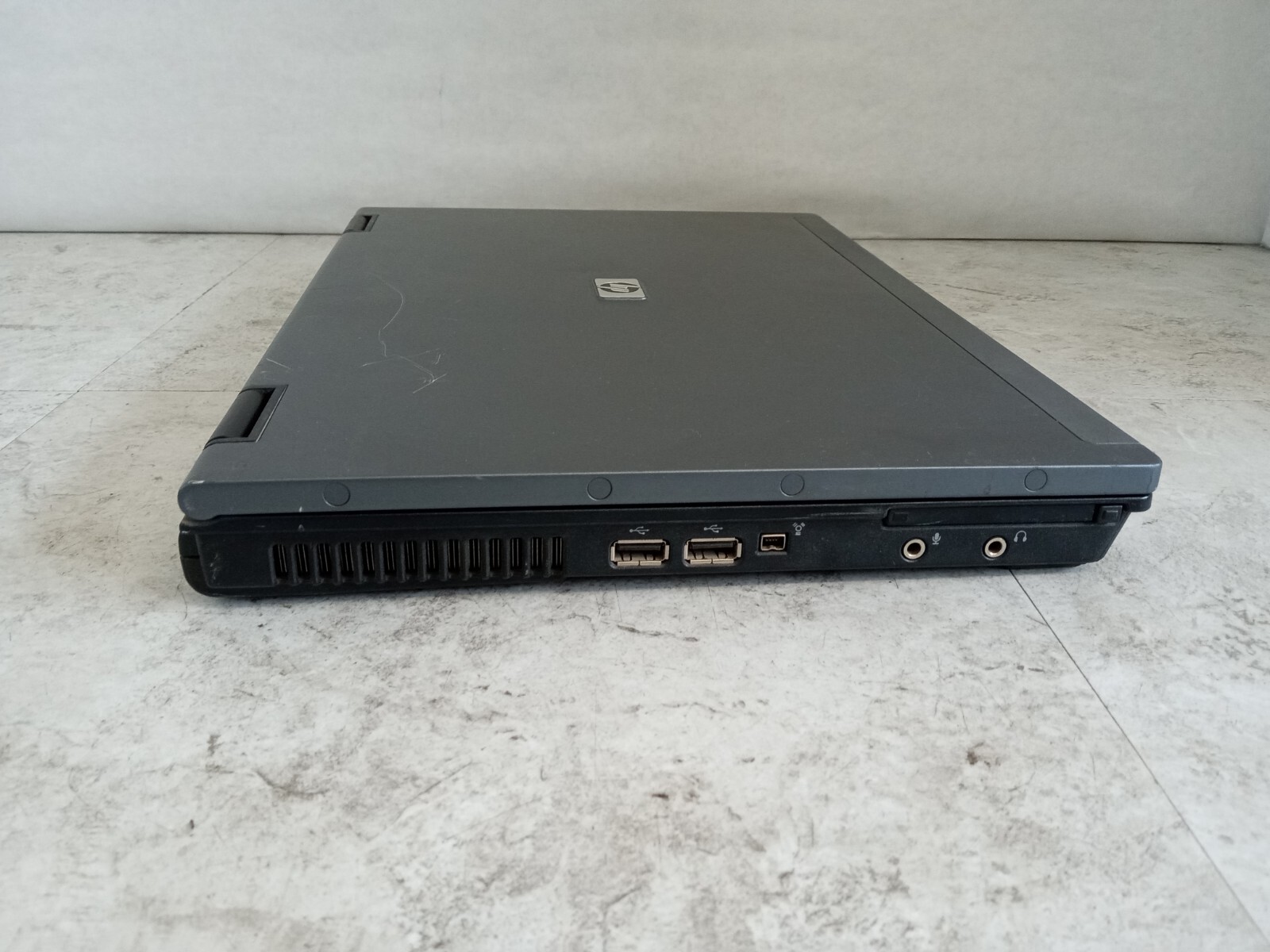 HP Compaq 6910p 14.1″ Laptop Intel Core 2 Duo 2GB RAM 320GB HDD Windows XP -RR