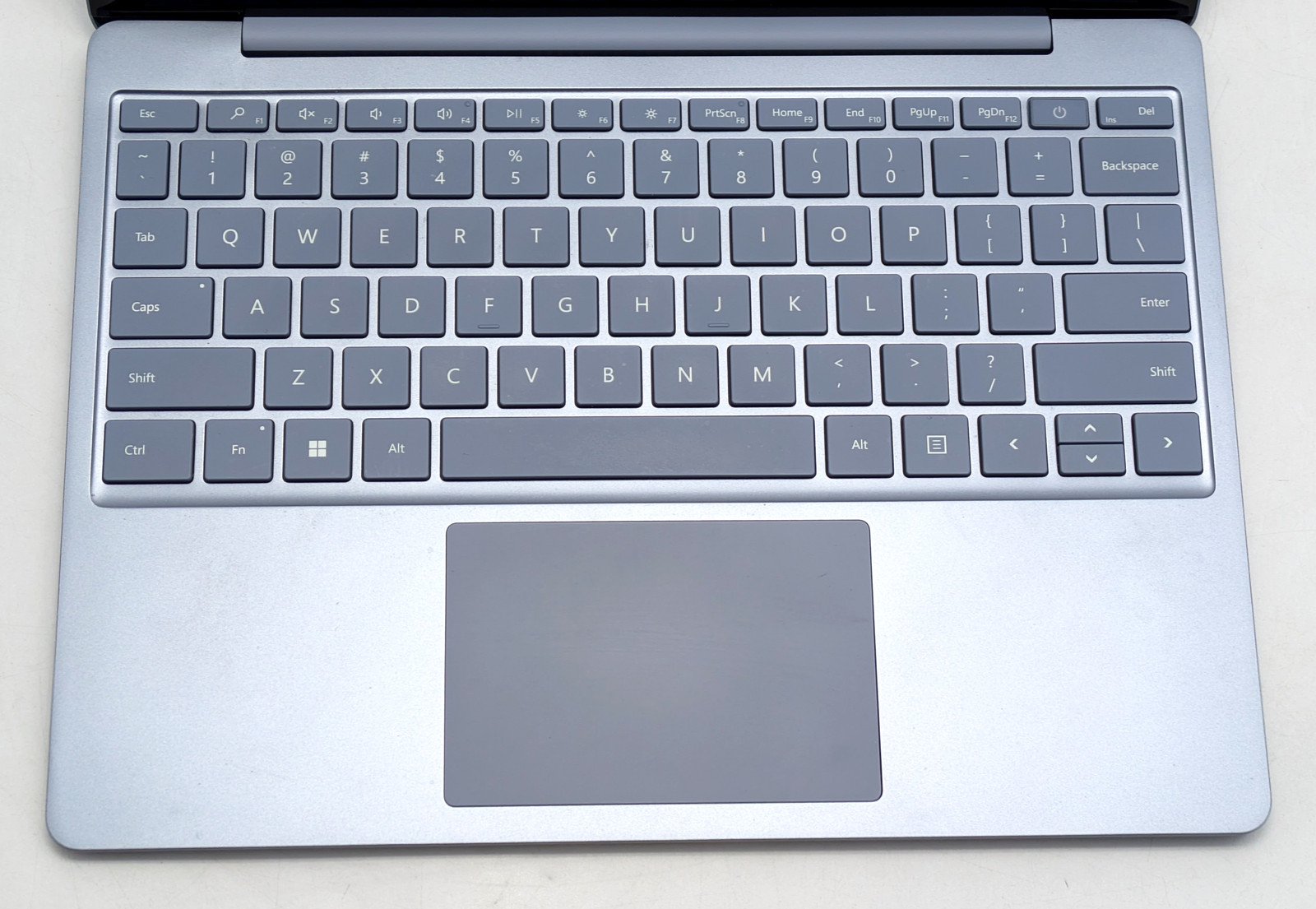 Microsoft Surface Laptop Go 2 12.45″ i5-1135G7 8GB DDR4 128GB SSD Windows 11H