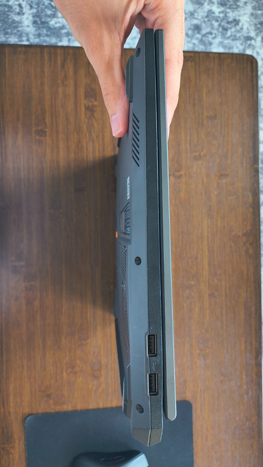 ASUS-TUF Gaming F16 16″ FHD+ 165Hz Gaming Laptop – Intel i7-14650HX Japan Model