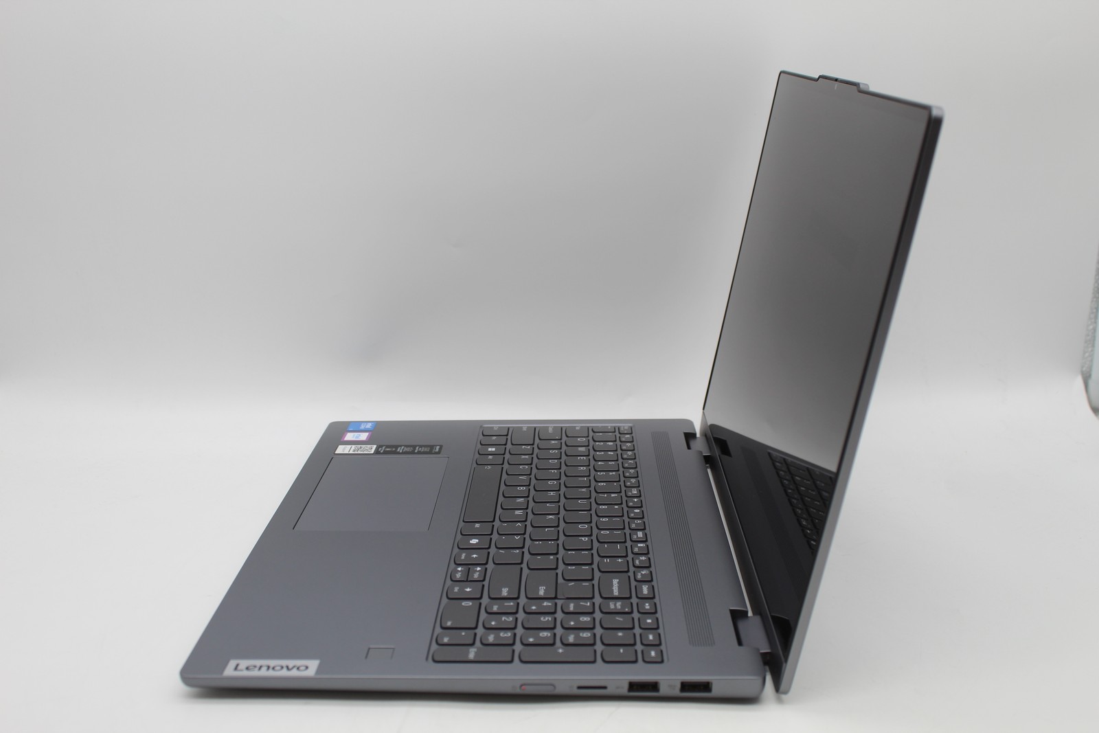 Lenovo IdeaPad 5 16″ Touch Intel Core 5 120U 1.4GHz 16GB 512GB SSD PC1744607