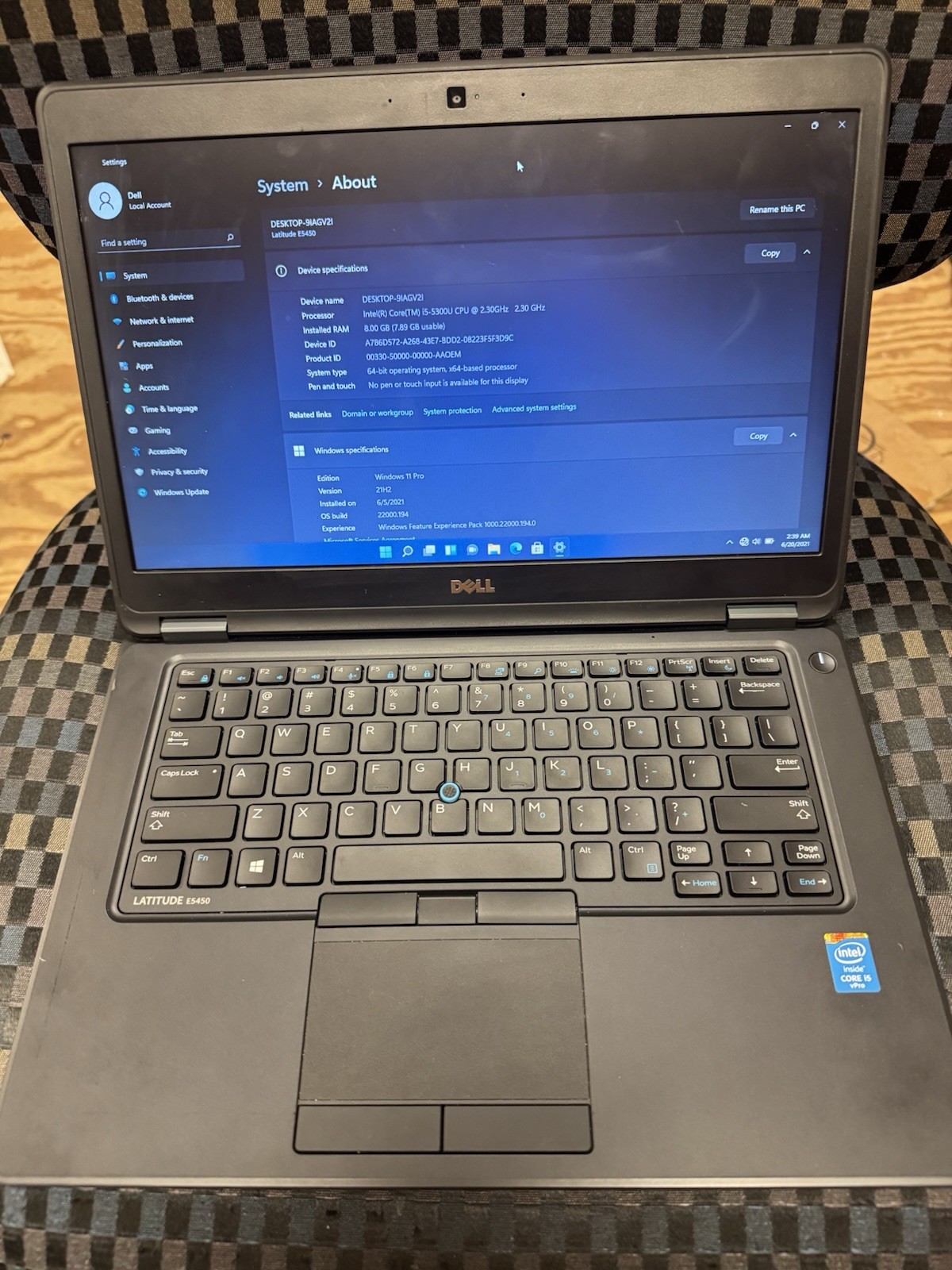Dell Latitude E5450 14″ i5-5300U 8GB 256GB SSD Win 11 Pro Black