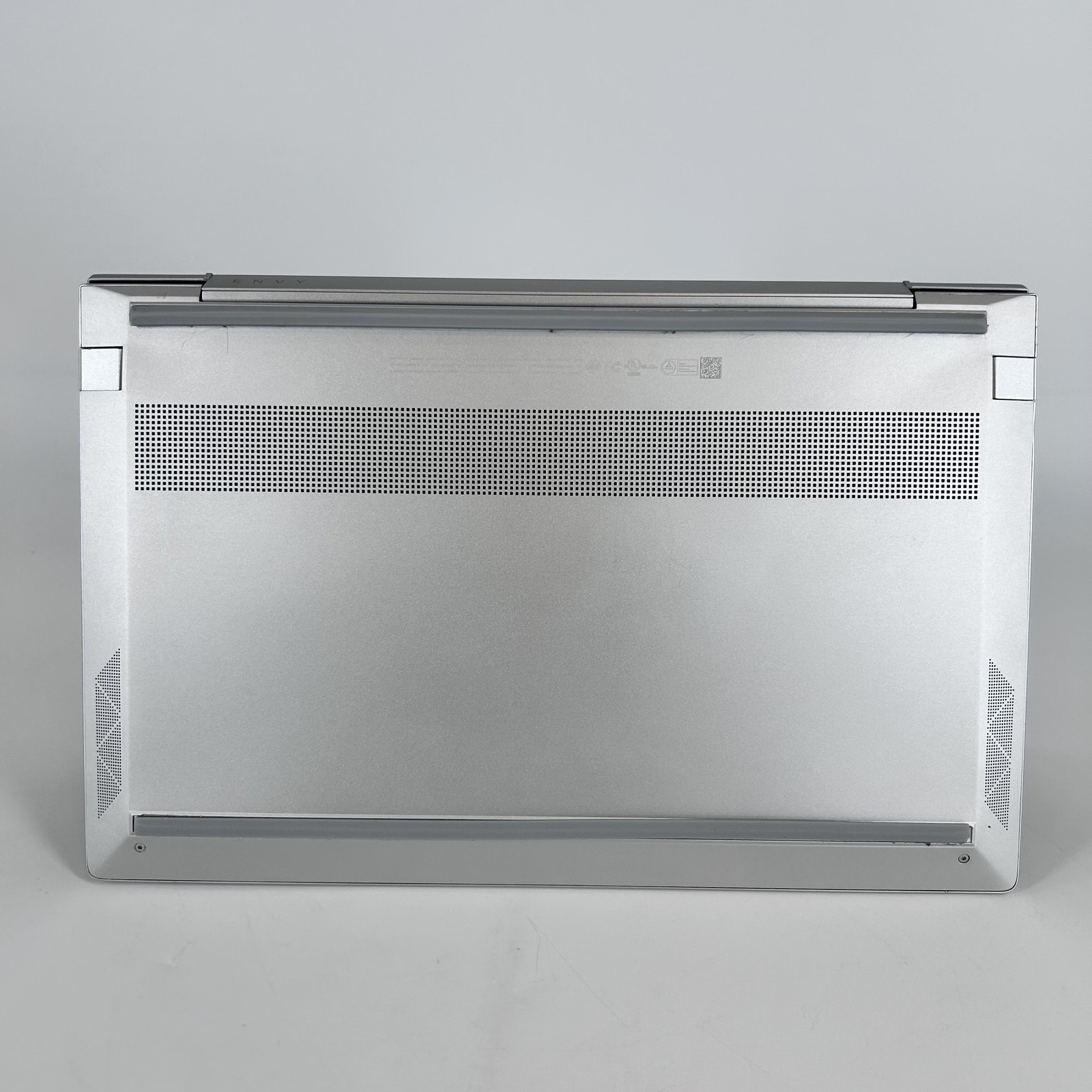 HP Envy 13 Silver FHD i7-1165G7 2.80GHz 16GB RAM 512GB SSD Good – Loose Keys