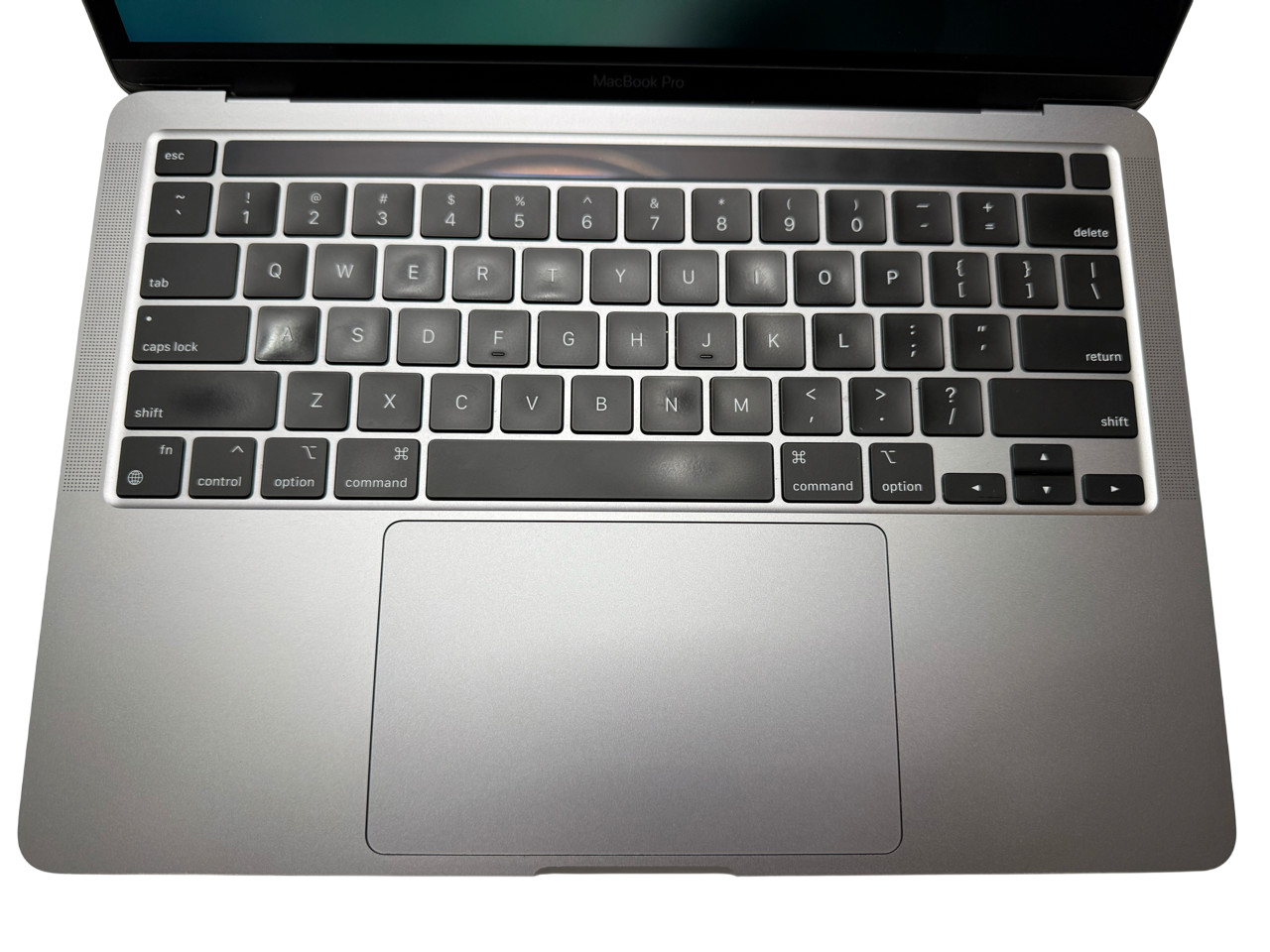 Apple 2020 MacBook Pro M1 13″ 8GB RAM 256GB SSD + Charger – Excellent 165 Cycles
