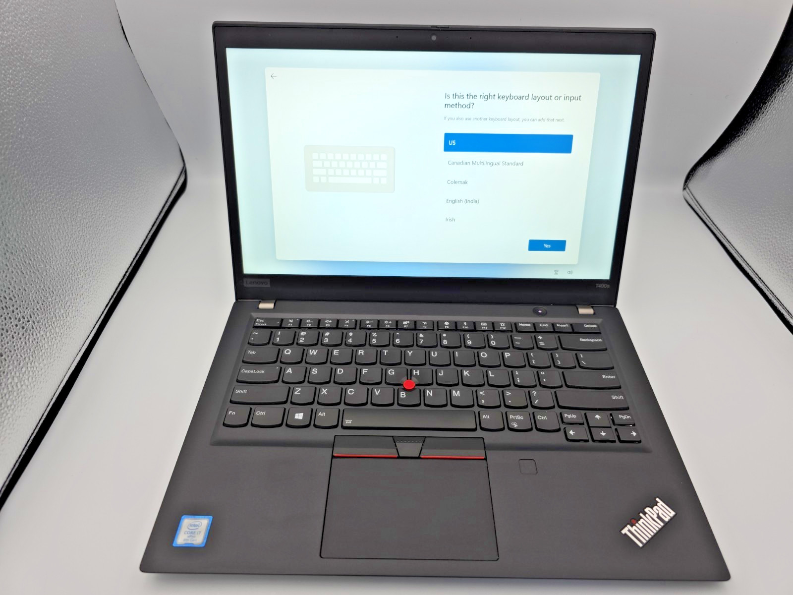 ThinkPad T490s 14″ | i7-8665U | 16GB RAM | Win 11 Pro Reconditioned w/Charger