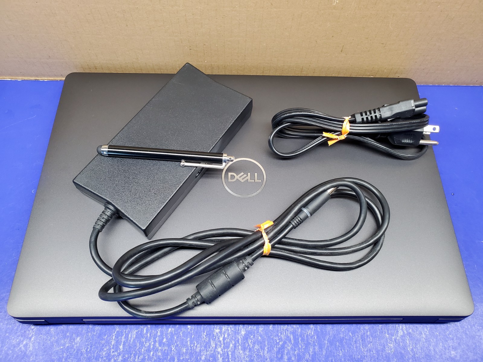 Dell Latitude 5500 i7-8665@1.9GHz 512GBssd 16GBram 15″ TOUCH 11pro “GRADE A”
