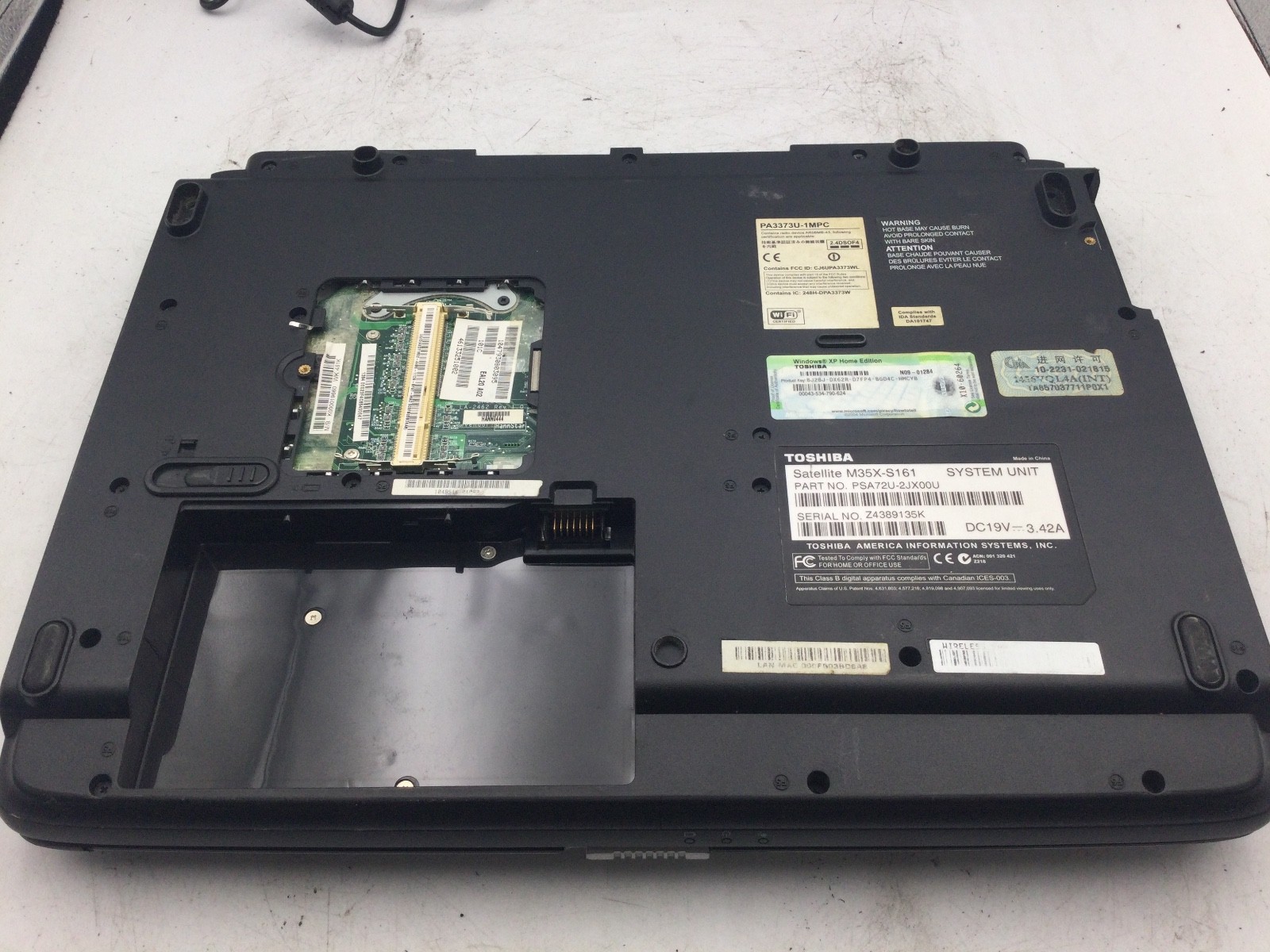TOSHIBA SATELLITE M35X-S161 – BOOTS TO BIOS – NO RAM – INTEL CELERON – READ – BB