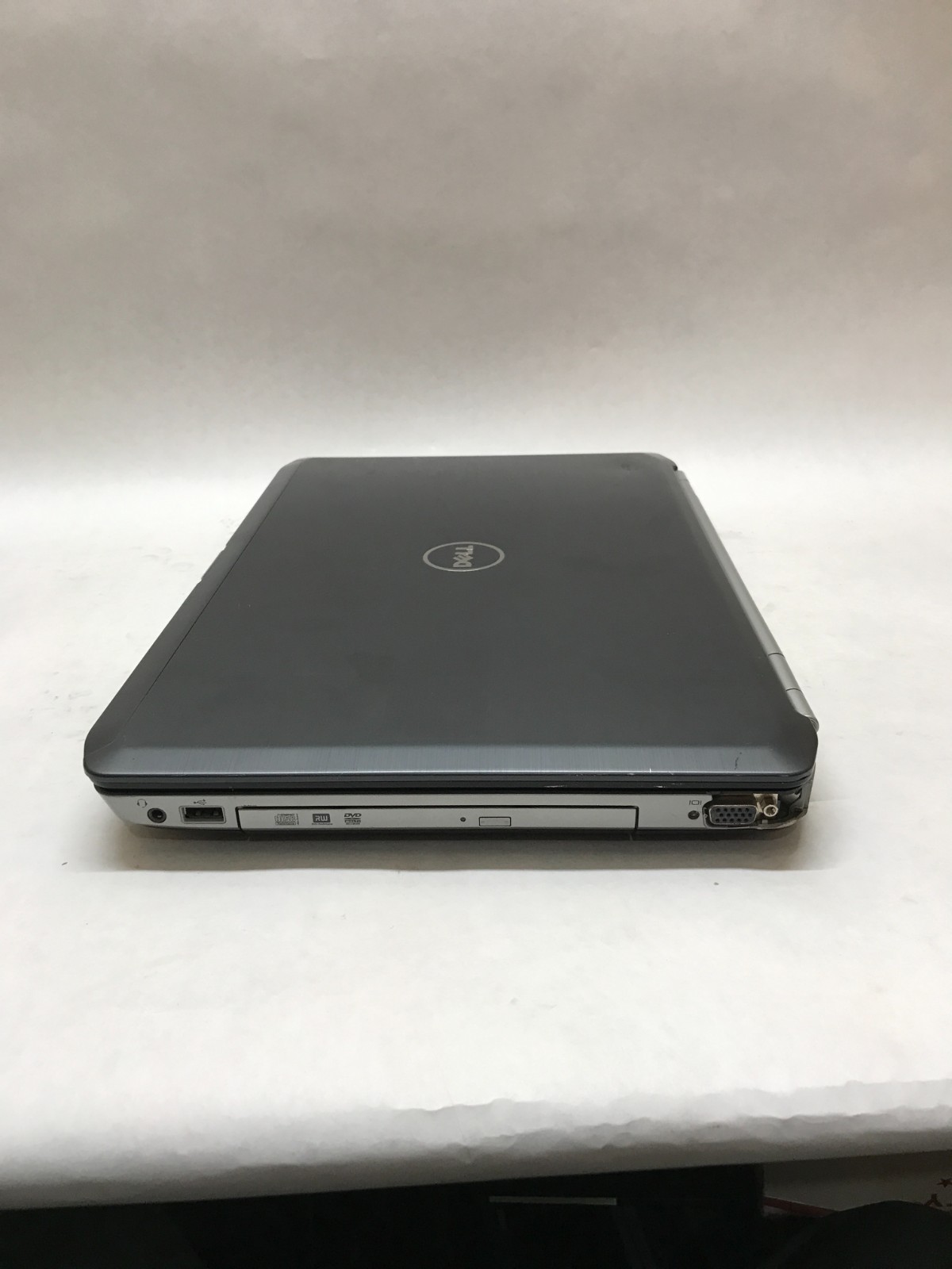 Dell Latitude E5520 15″ Intel i5 4GB RAM 250GB HDD Windows 10 C-Grade READ! – DW