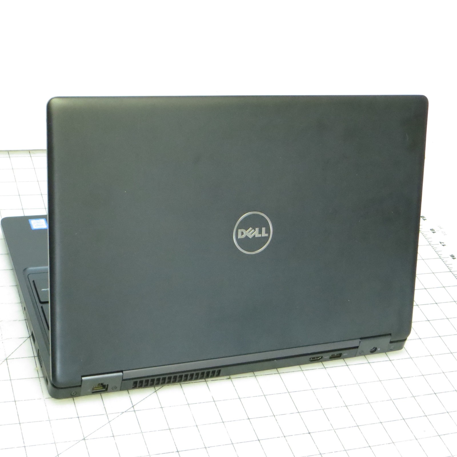 Dell Precision 3520 Intel i7 8GB RAM 256GB SSD 15.6″ Windows 11 Pro Laptop PC