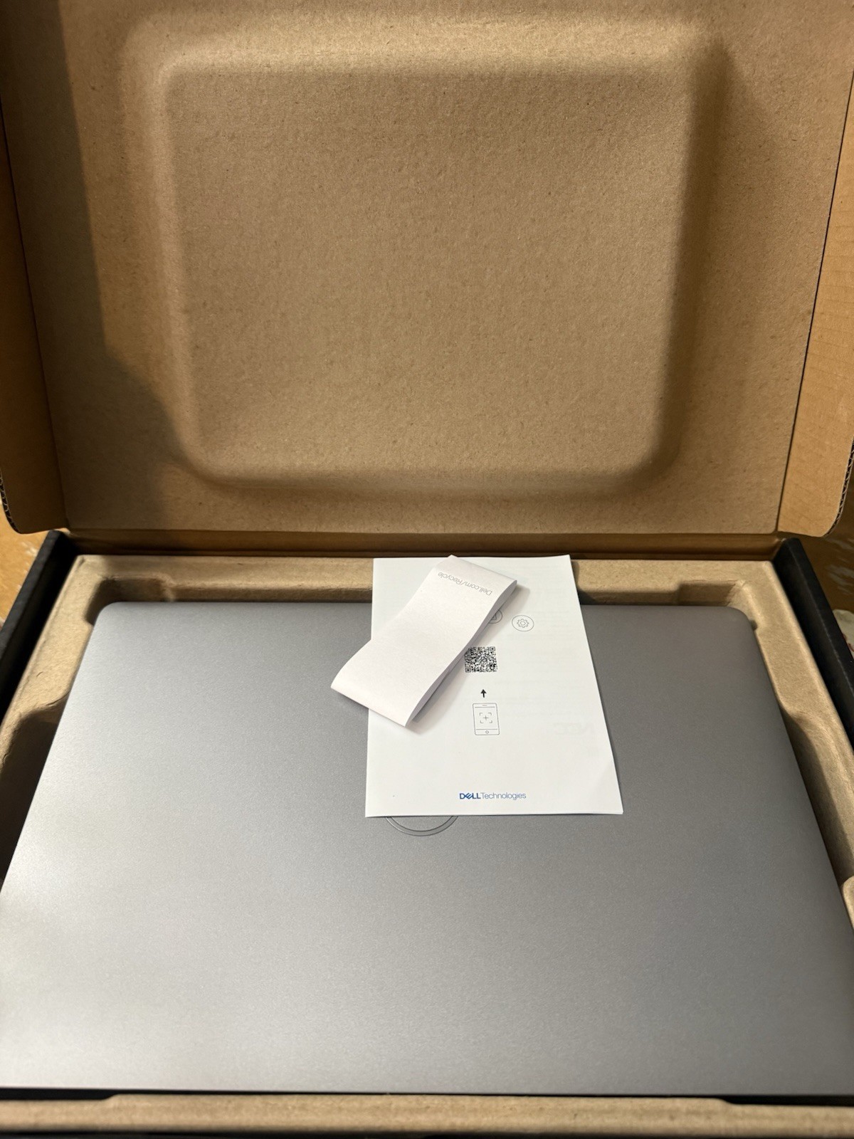 Dell Latitude 5421 (14″, 8GB RAM, 256GB SSD, i5‑11500H 2.9GHz) Win 11 Pro