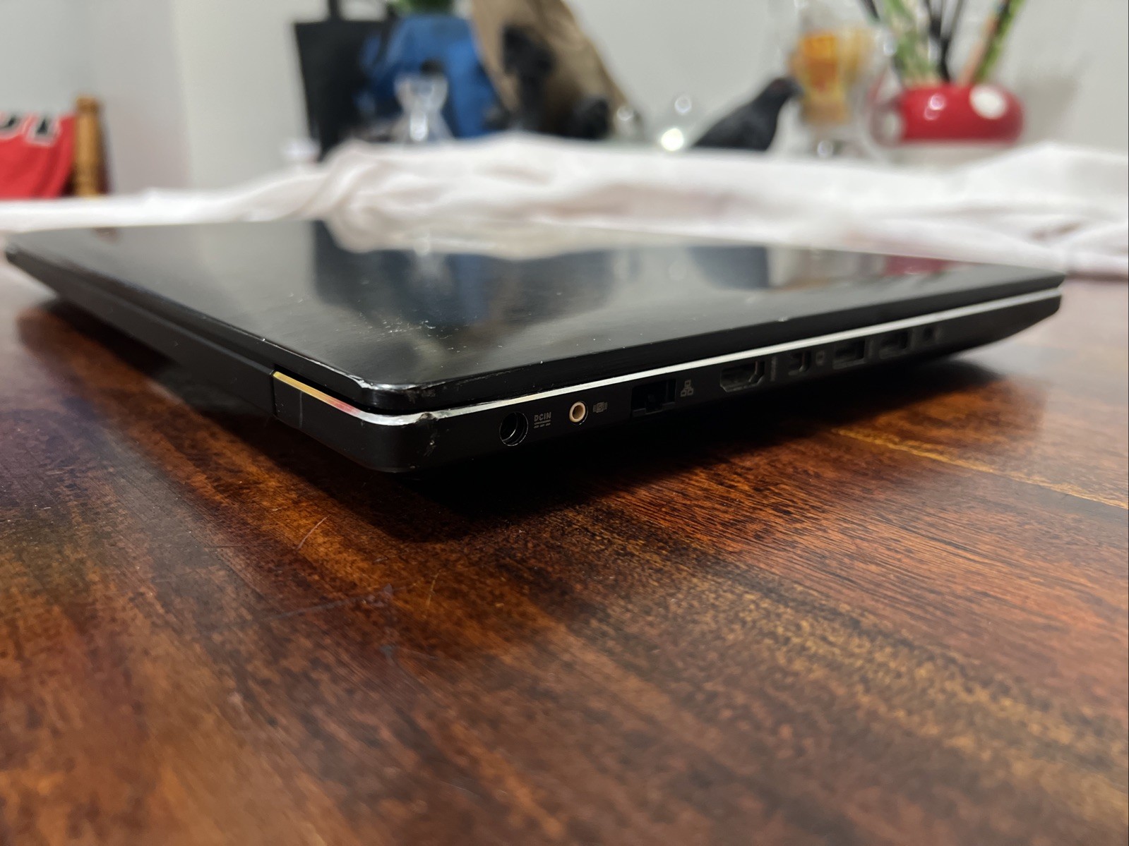 Asus Q550L (i7-4500U, GT 745M, 16GB RAM, 500GB SSD, Win10)