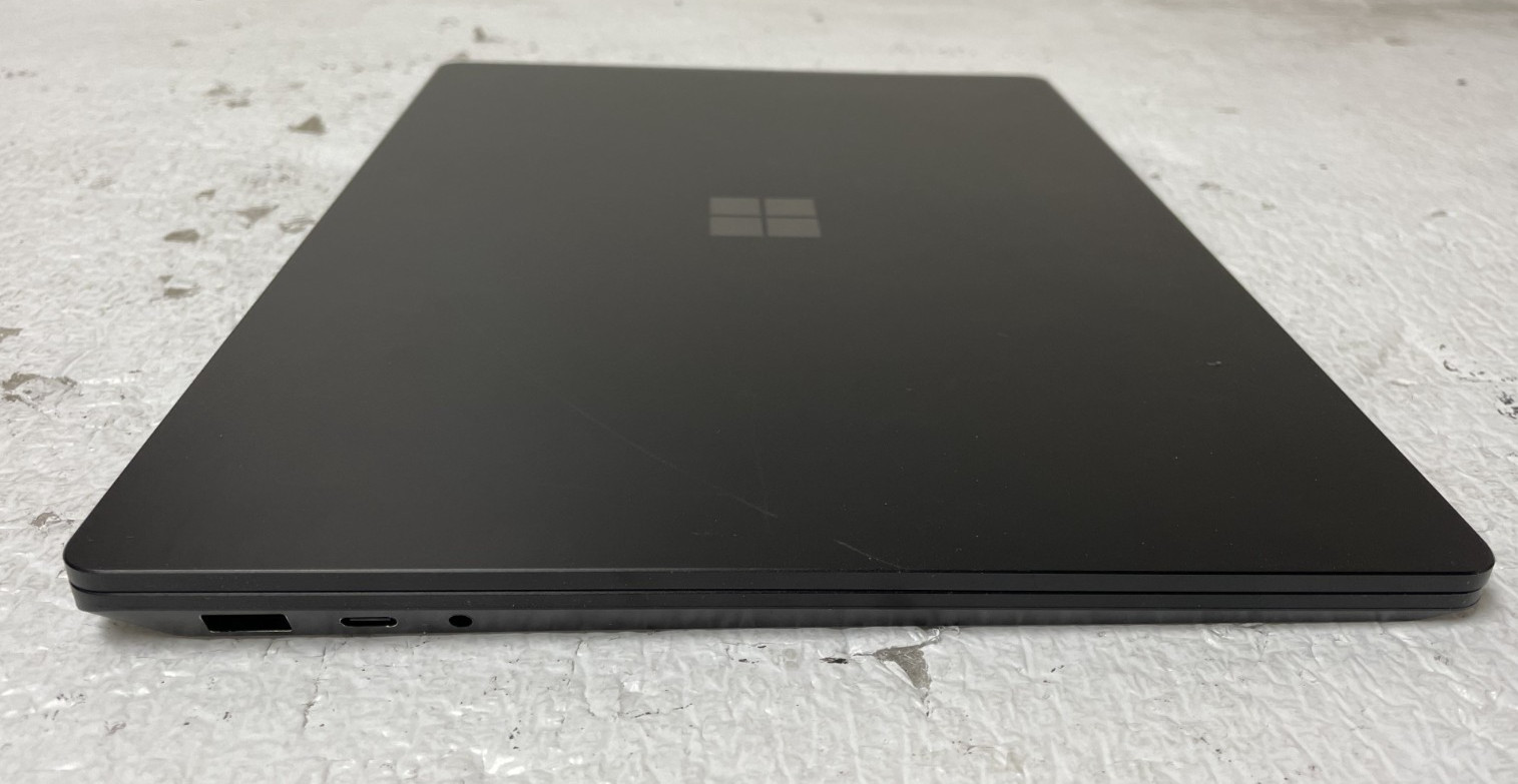 Microsoft Surface 1868 Intel i7-1065G7 @1.30GHz 16GB RAM 256GB SSD Win10Pro READ
