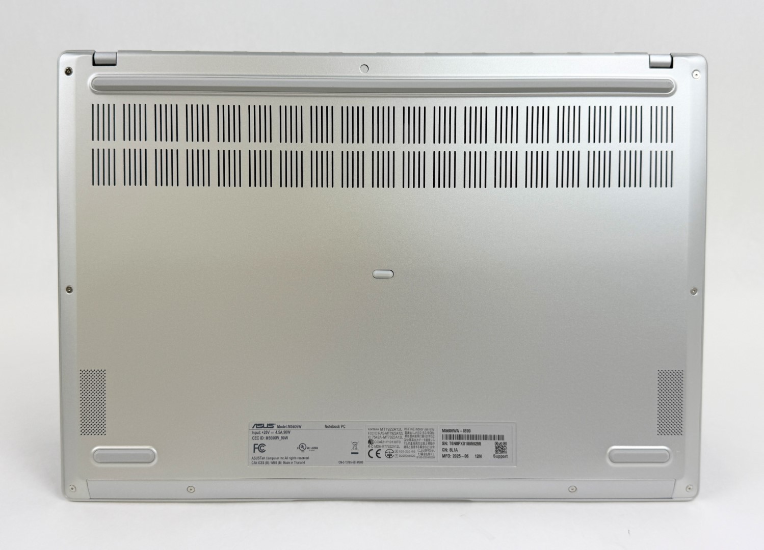 Asus VivoBook S16 M5606WA 16″ 3200×2000 OLED 120Hz Ryzen AI 9 365 32GB 1TB W11H