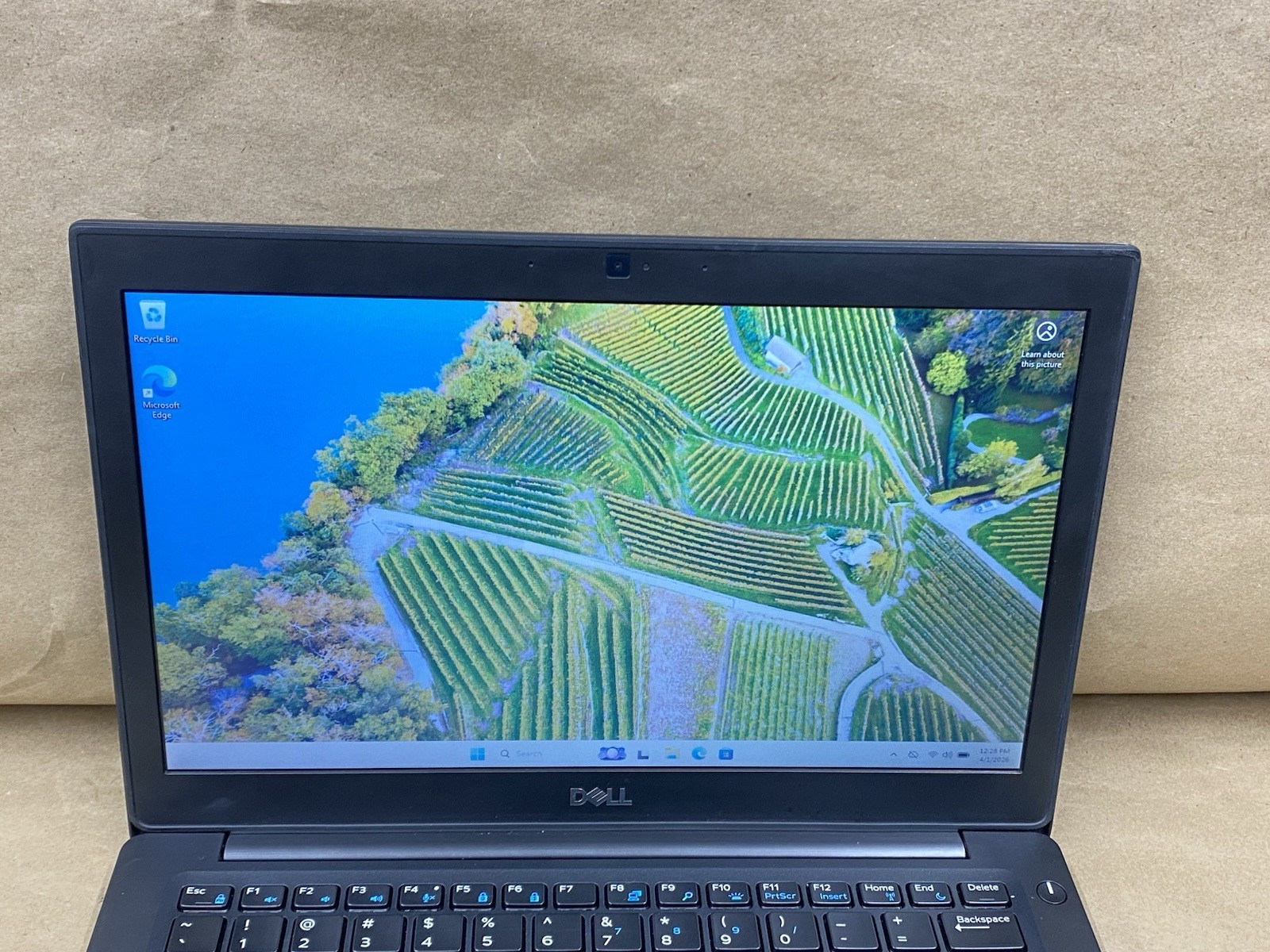 Dell Latitude 7290 – 12.5″ HD – i7-8650U – 4GB – 128GB SSD – Win 11 Pro – READ