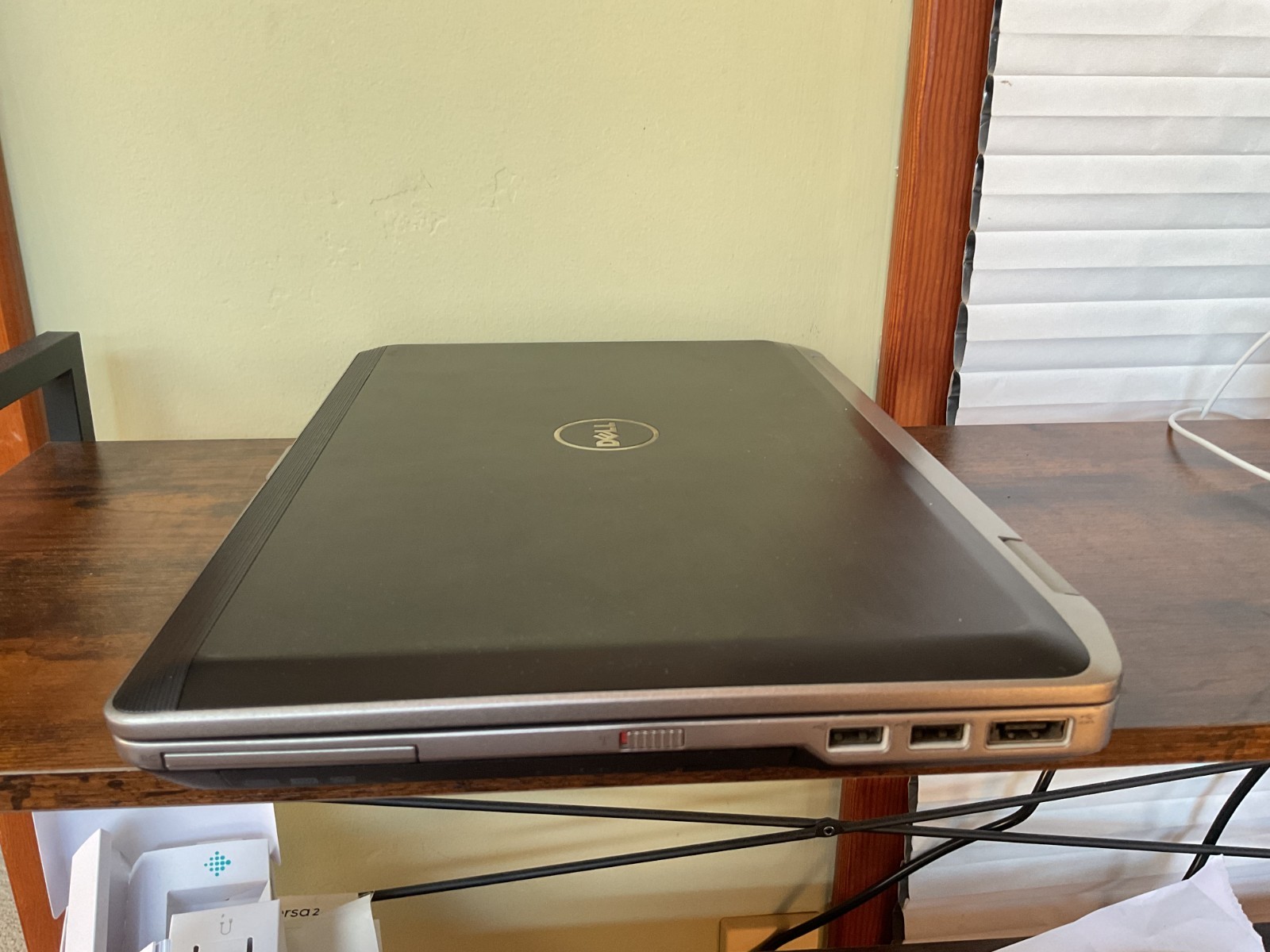 Dell Latitude E6420 laptop Intel Core i5 2.50GHz 4GB RAM For Parts locked