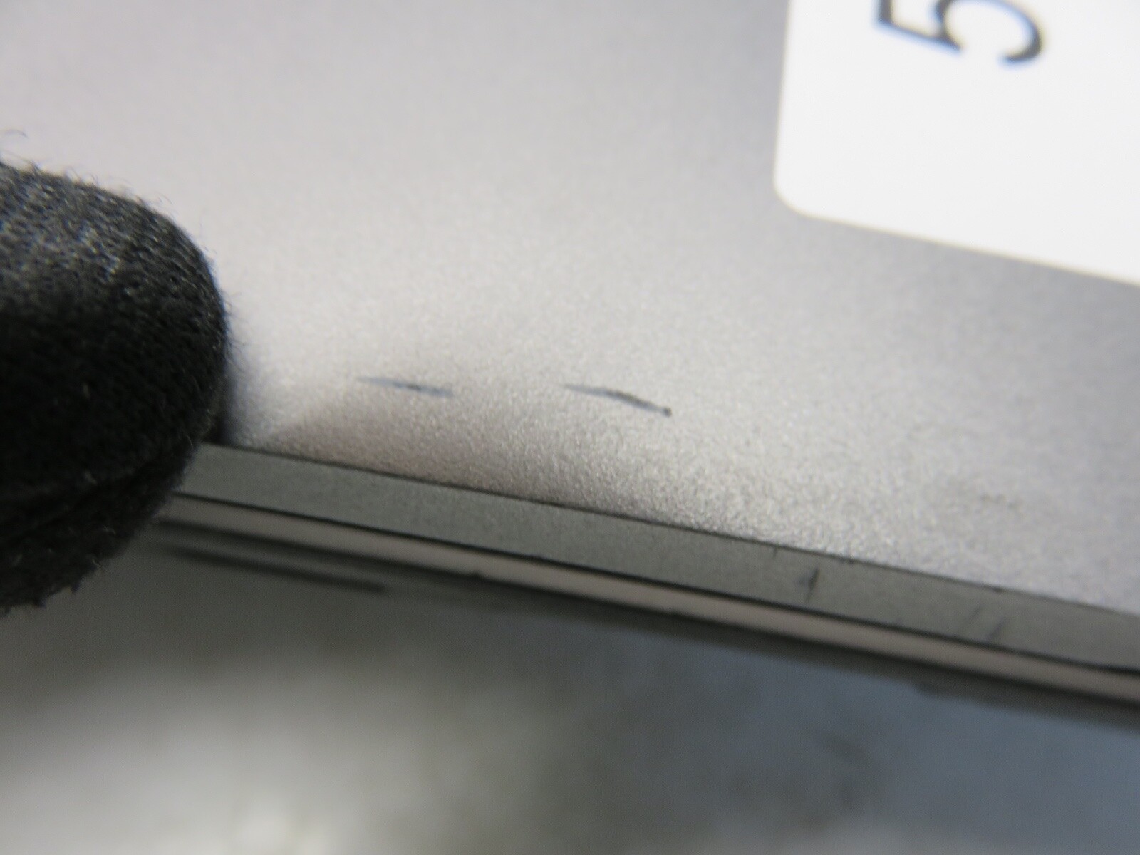 Fujitsu LifeBook E754 Intel i5-4300M 2.6GHz 2 GB NO HDD No Batt