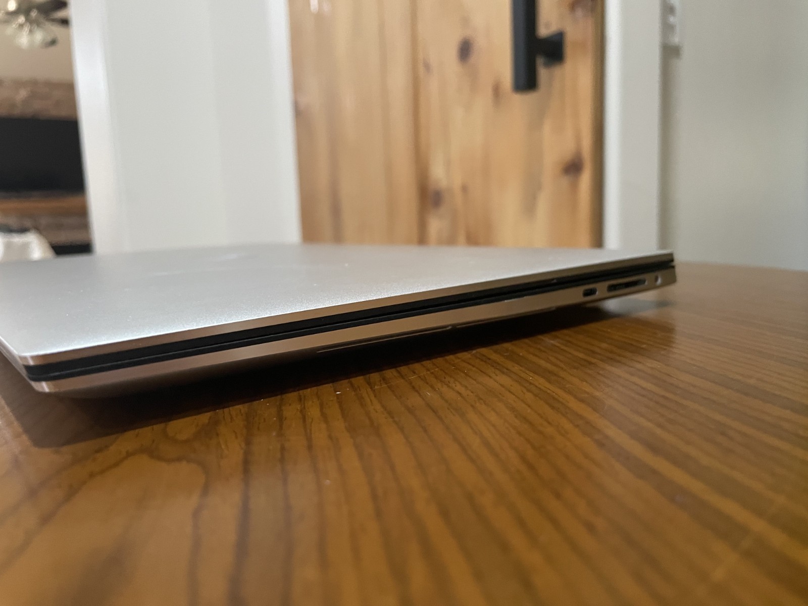 Dell XPS 15 9520 i9-12900HK 32GB 1TB RTX 3050 Ti Dedicated Graphics FHD+
