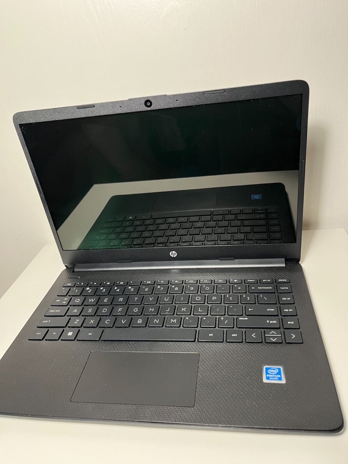 HP Laptop Notebook – 14″ – Windows 11 – Intel – 128gb ssd