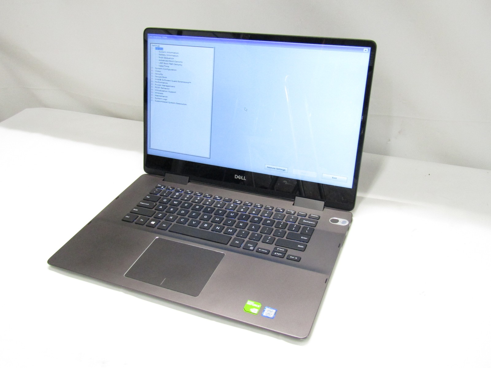 Dell Inspiron 7586 2-in-1 1.8GHz i7-8565U 16GB RAM 512GB SSD Nvidia MX150 NO OS