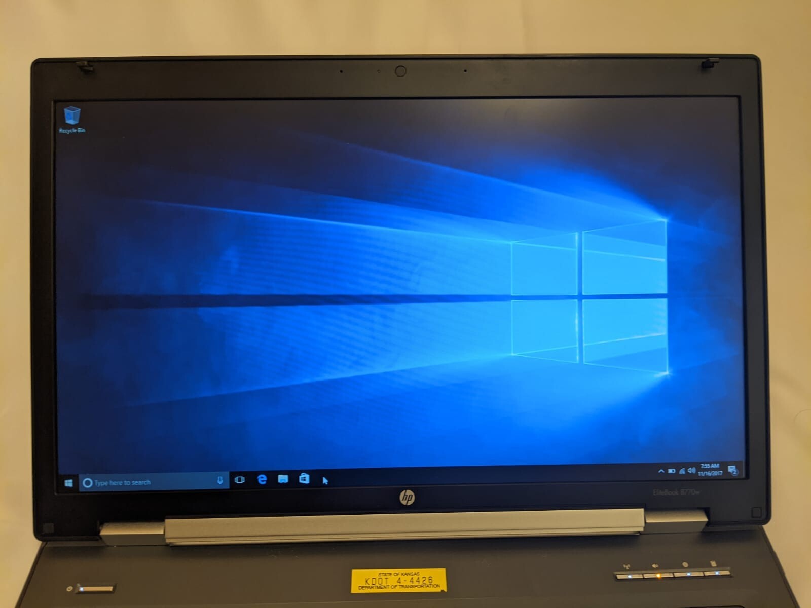 Lot of 2 HP Elitebook 8770w 17.3″ i5-3320M 8GB GB Laptop [No OS/HD/AC]