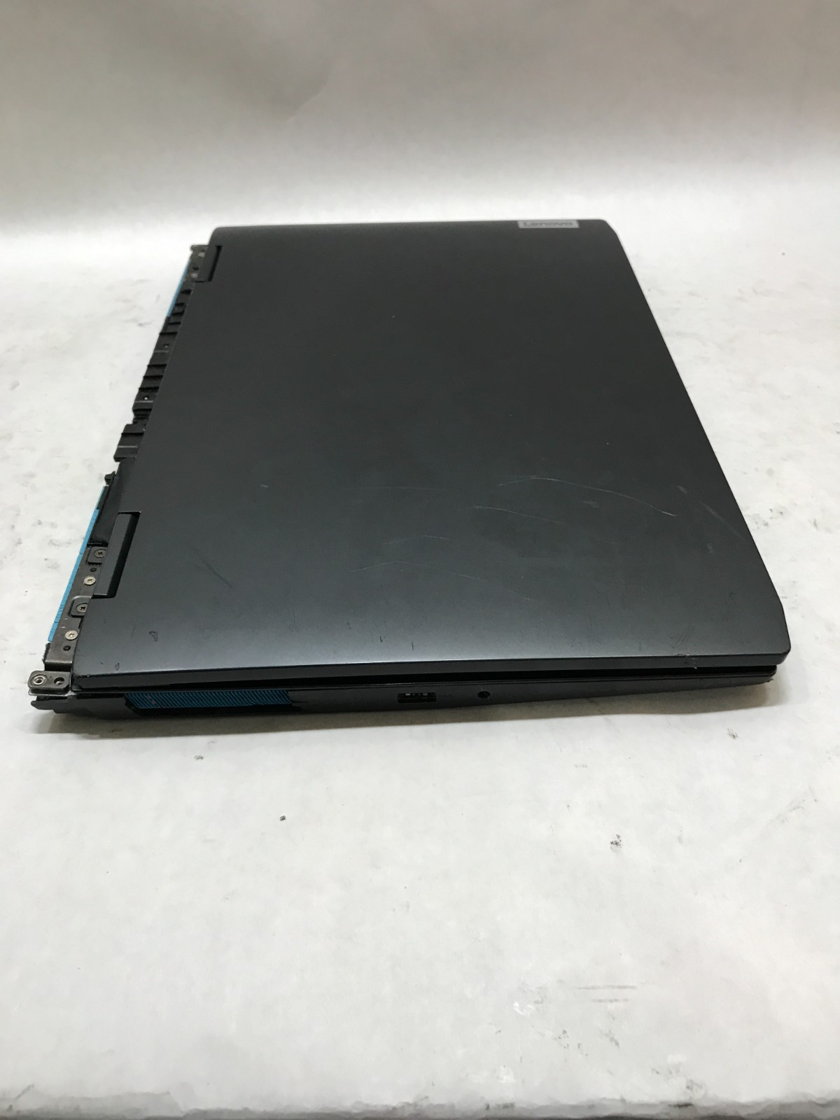 IdeaPad Gaming 3 15ARH7 15″ Ryzen 5 6600H NO RAM RTX 3050 For Parts READ DESC DW
