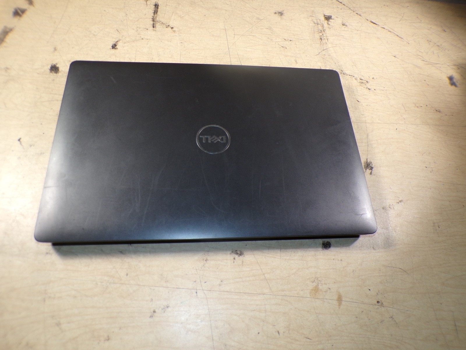 DELL PRECISION 3541 INTEL CORE i5-9400H 2.50GHZ 16 GB RAM **NO HD/ NO CADDIE