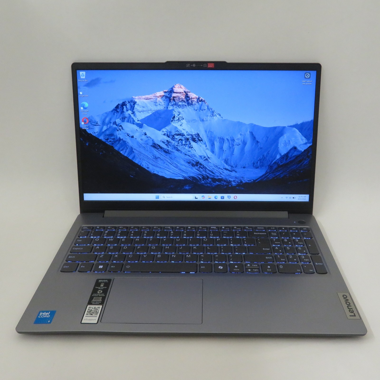 Lenovo IdeaPad Slim 3 15IRU9 CORE 5 120U 1.4GHz 8GB RAM 256GB Windows 11