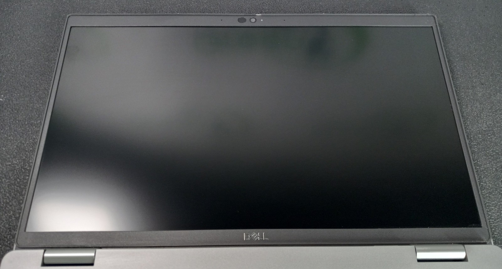 Dell Latitude 5520 15.6″ Core i7-1185G7 256GB 16GB Laptop w Adapter Win11 READ