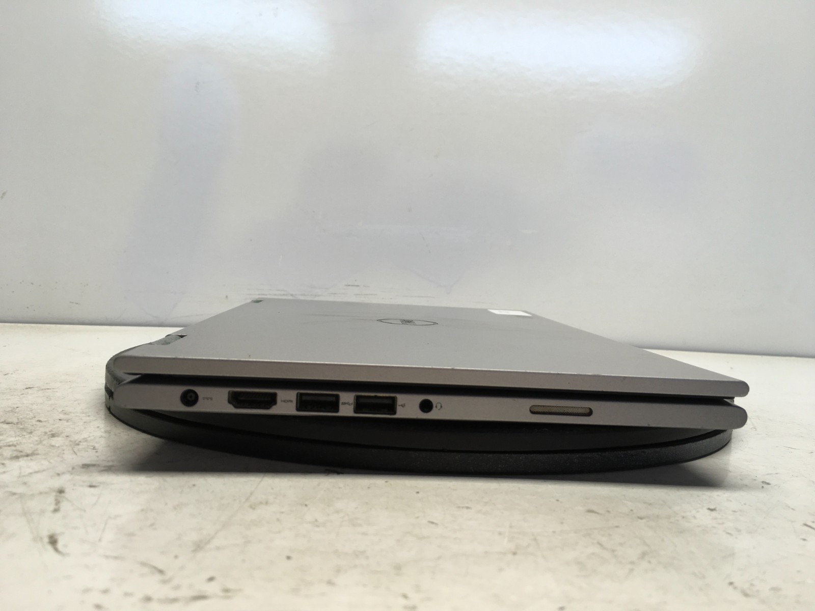 Dell Inspiron 11-3147 Intel Pentium N3530 2.16GHz 4 GB NO HDD – Dead Keyboard