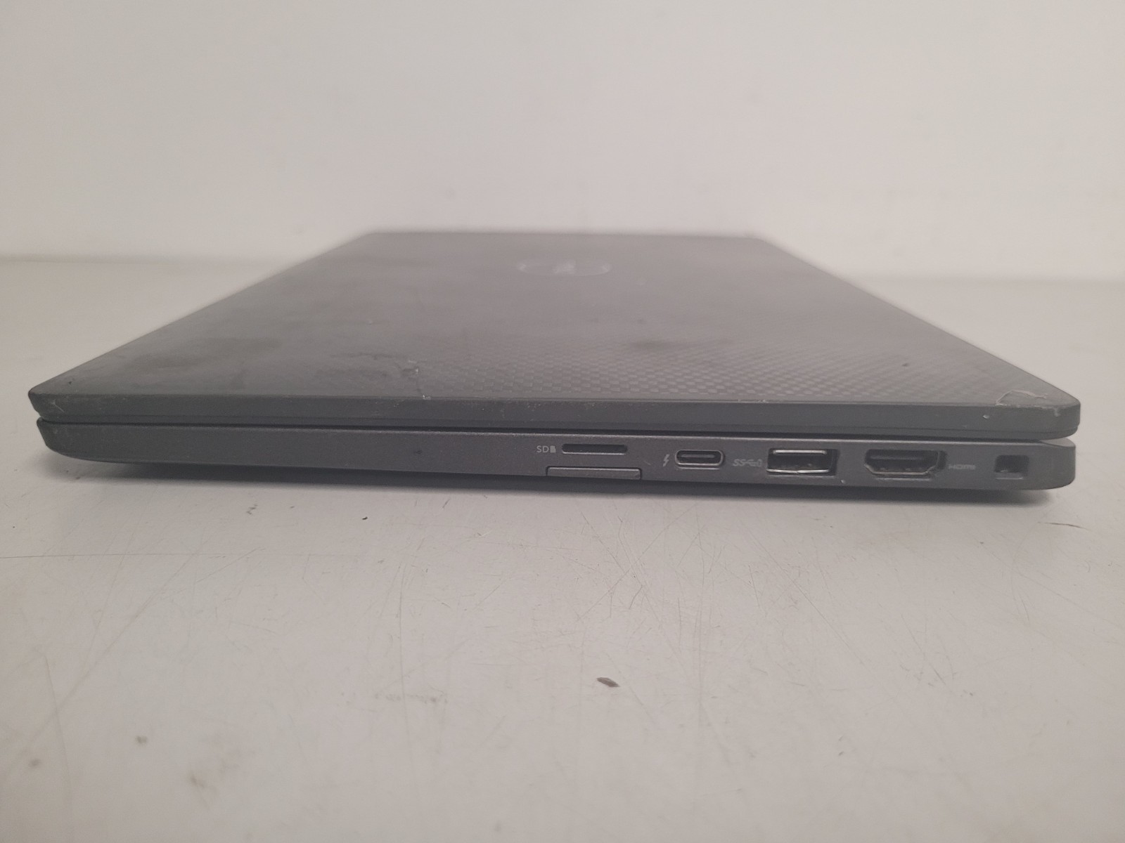 Dell latitude 7320 13.2″ i5-1145G7 2.6gh 16gb onboard ram 256gb ssd READ GMPT3D3