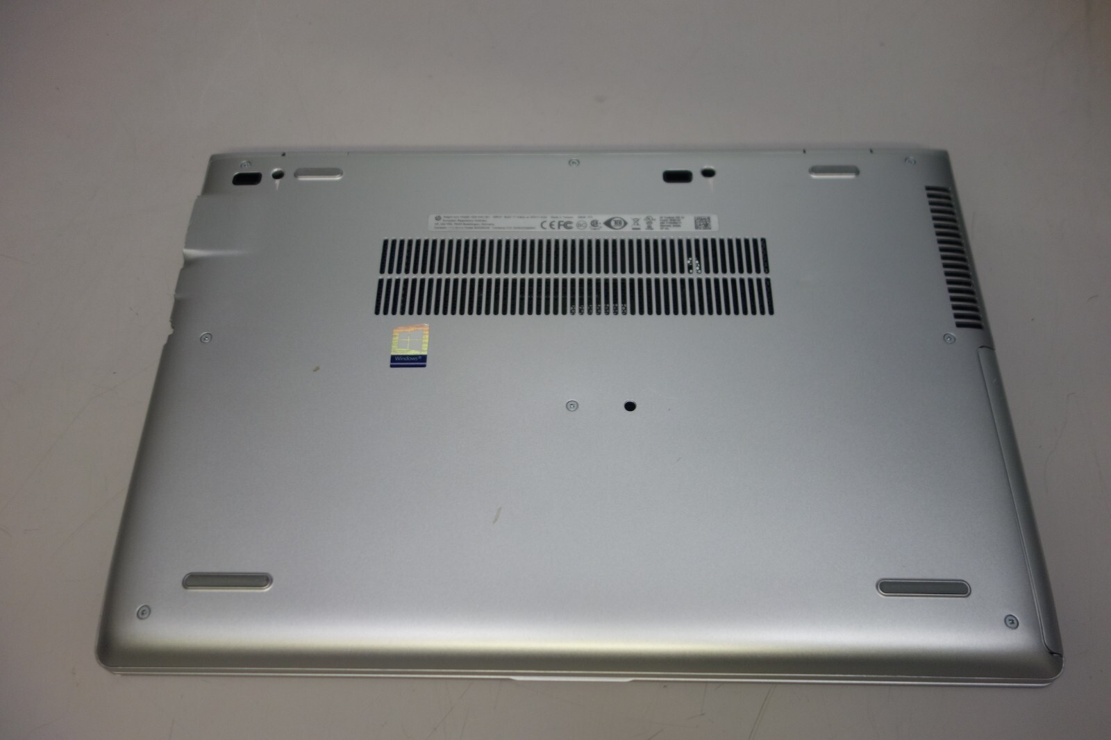 HP ProBook 650 G4 15.6″ i7-8850H 2.6GHz 32GB/512GB m2 SSD UBUNTU Laptop + AC