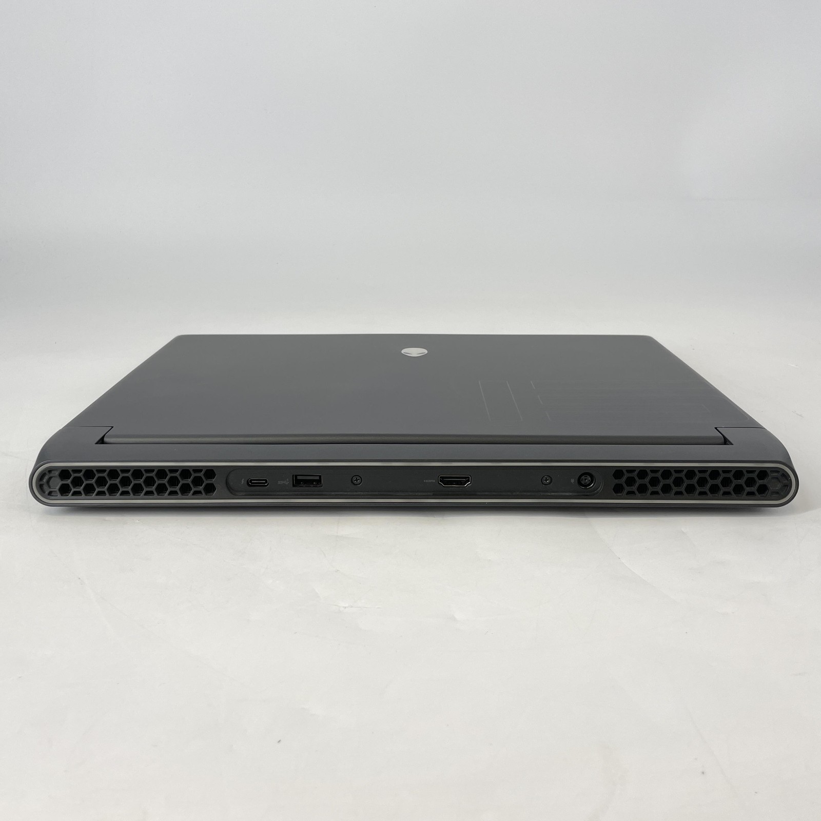 Dell Alienware m15 R7 240Hz 2K 2.5 GHz i9-12900H 32GB 1TB SSD RTX 3080 Very Good