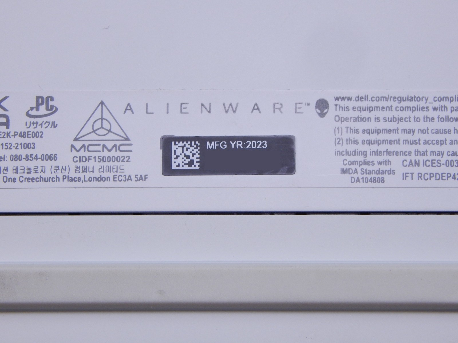 Alienware x17 R2 (17.3 in, 1TB SSD, Intel Core i9, 5.0GHz, 16GB,NVIDIA 3070Ti)