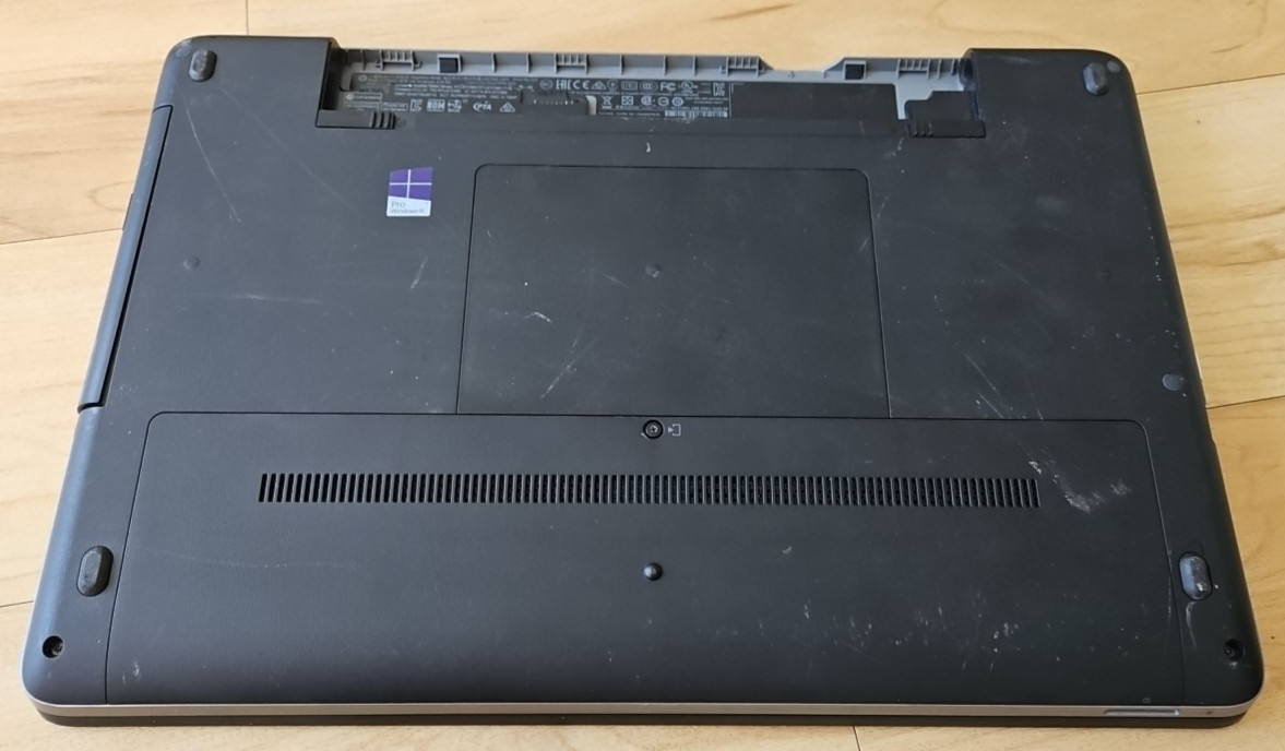 Gaming HP ProBook 470 G2 17 inch 8GB 240GB SSD Windows 11 Radeon R5