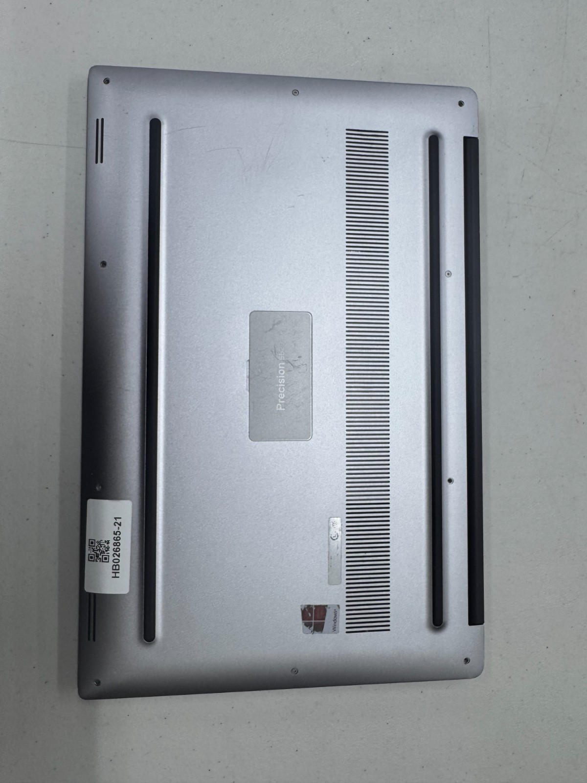 Dell Precision 5520 15.6″ Intel Xeon E3-1505M 16GB RAM 512GB SSD Windows 11 Pro