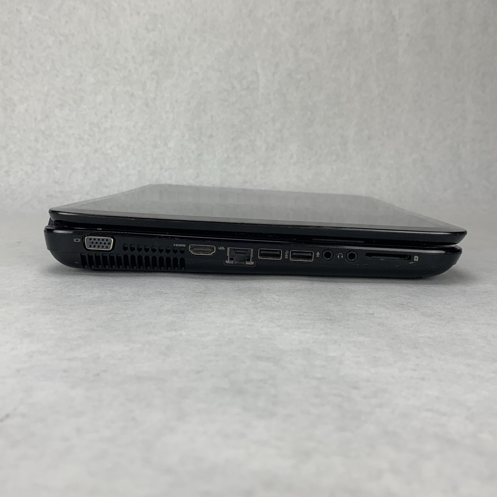 HP Pavilion G6 AMD A6-4400M 2.70GHz 4GB RAM 15.6″ No Battery No HDD No OS