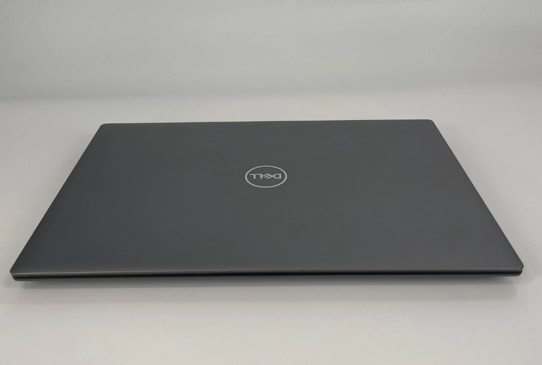 Dell Precision 5680 i7-13700H 32GB DDR5 Memory 2TB SSD 16″ Iris XE WIN11 PRO