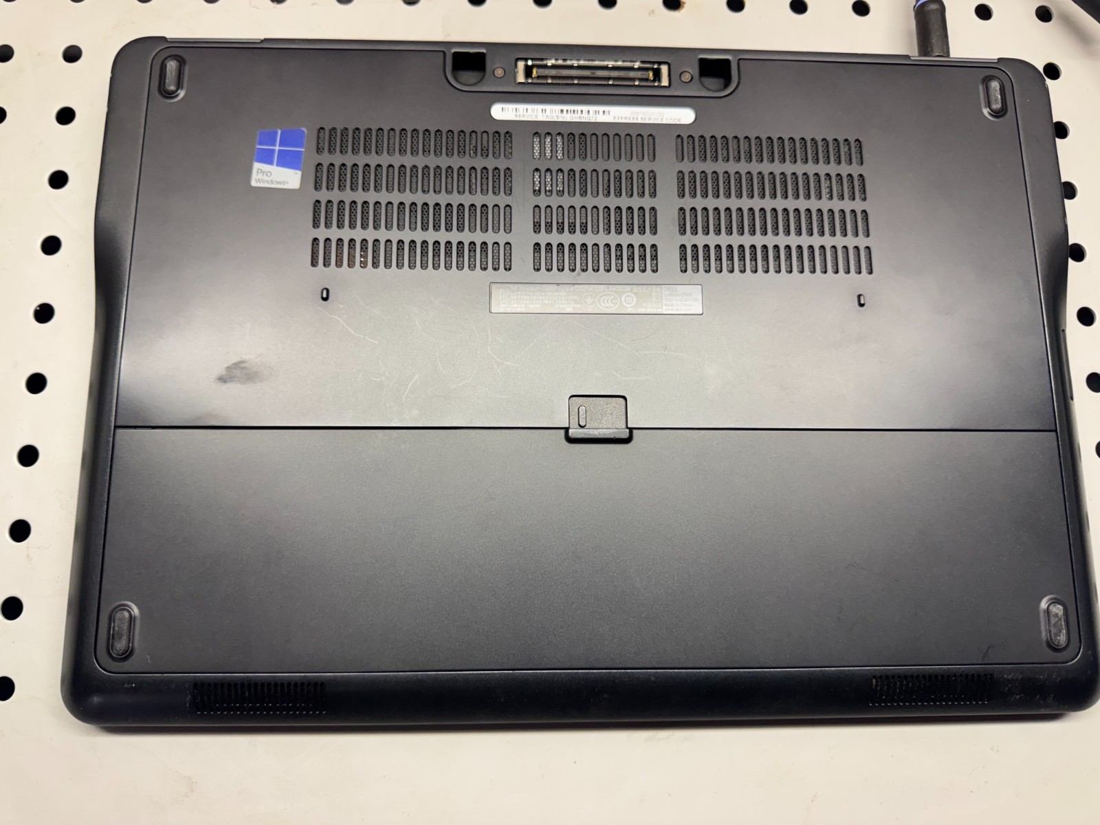 Dell Latitude E7450 Intel Core i5-5200U 256GB SSD 8GB RAM | Windows 10 Pro