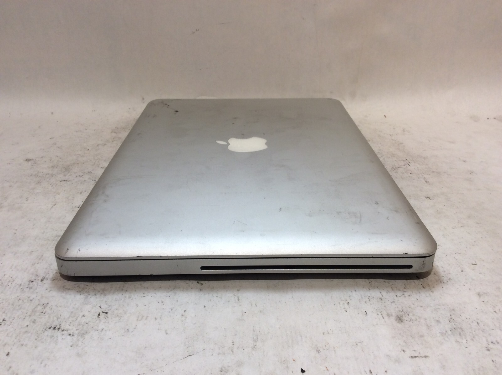 MacBook Pro 5,1 Late 2008 Laptop 13″ Intel Core 2 Duo 2.0GHz WON’T BOOT -PP